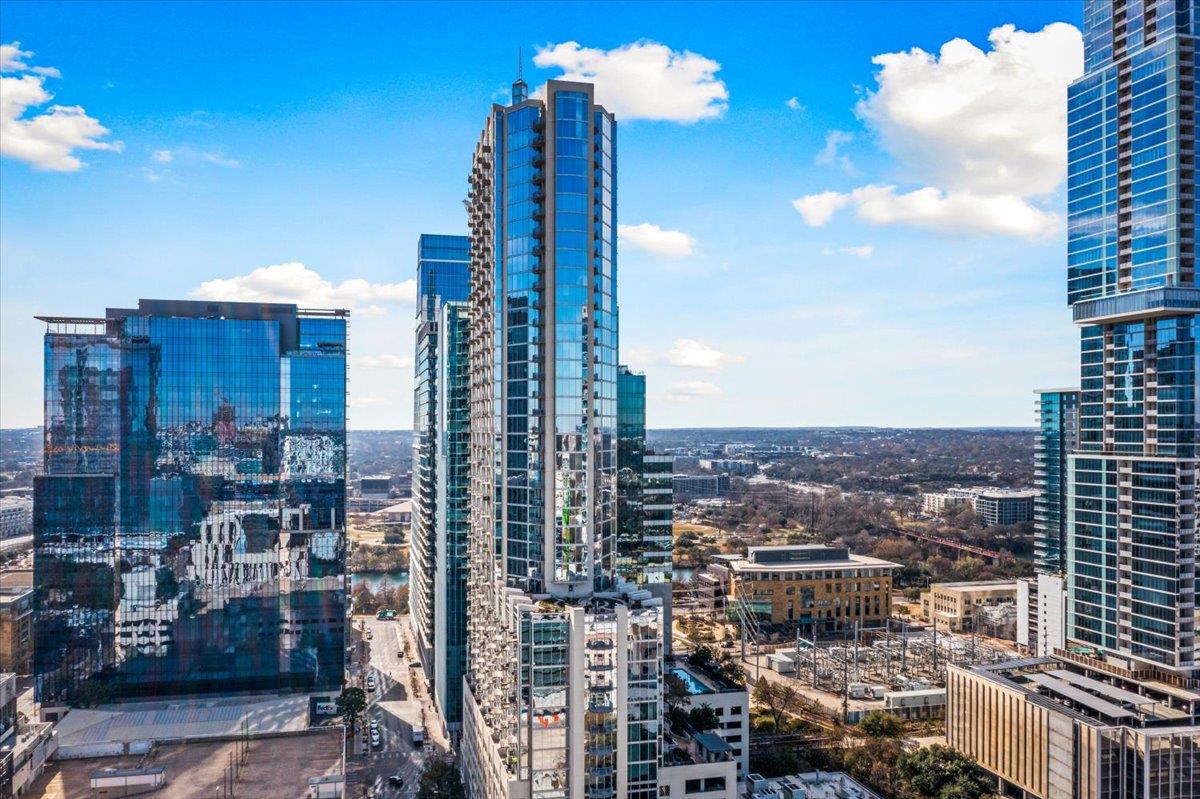360 Nueces St # 4305, Austin, TX 78701