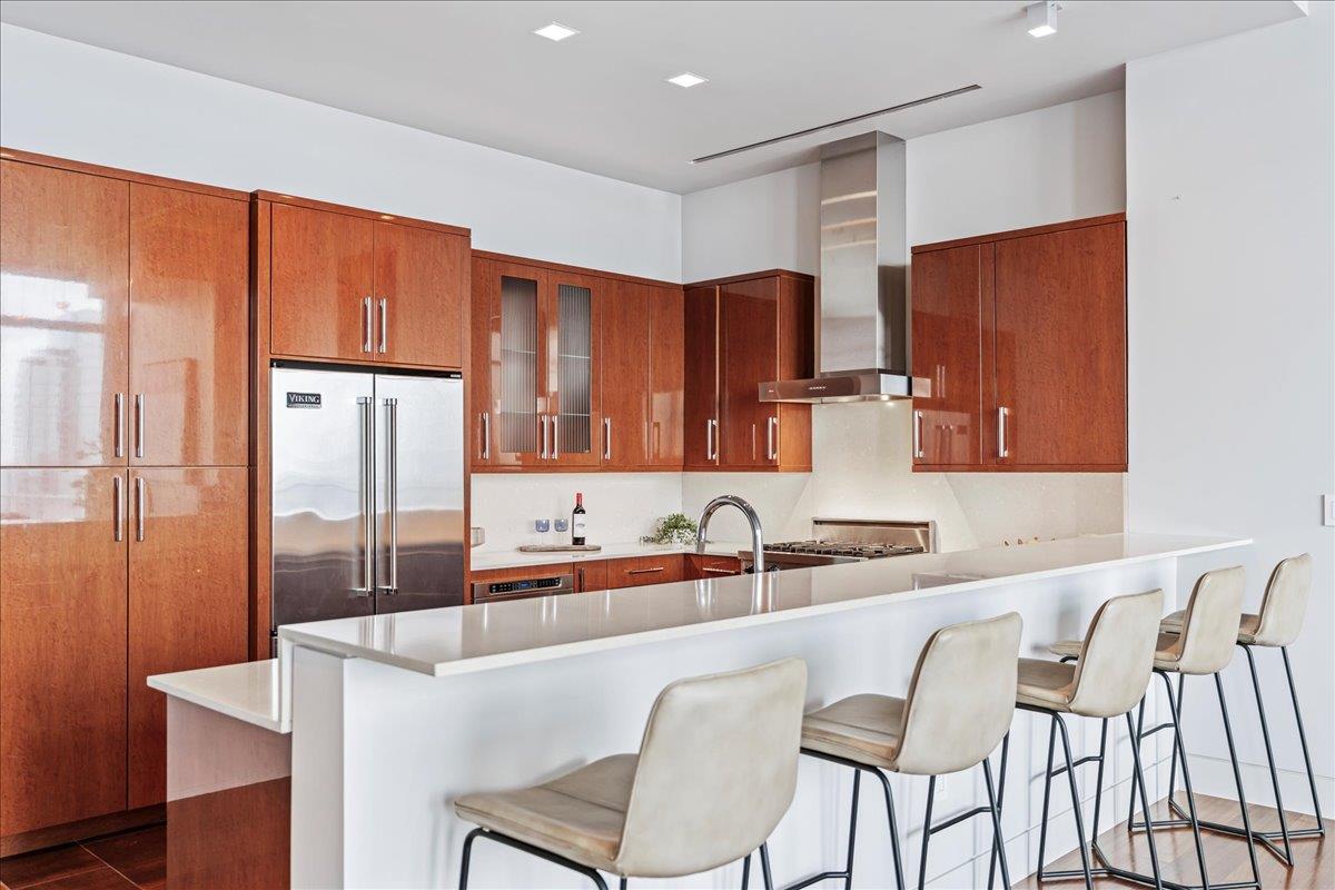 360 Nueces St # 4305, Austin, TX 78701