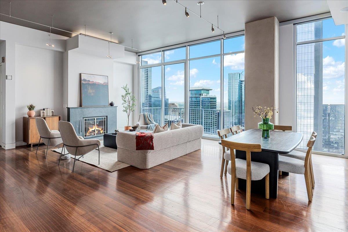 360 Nueces St # 4305, Austin, TX 78701