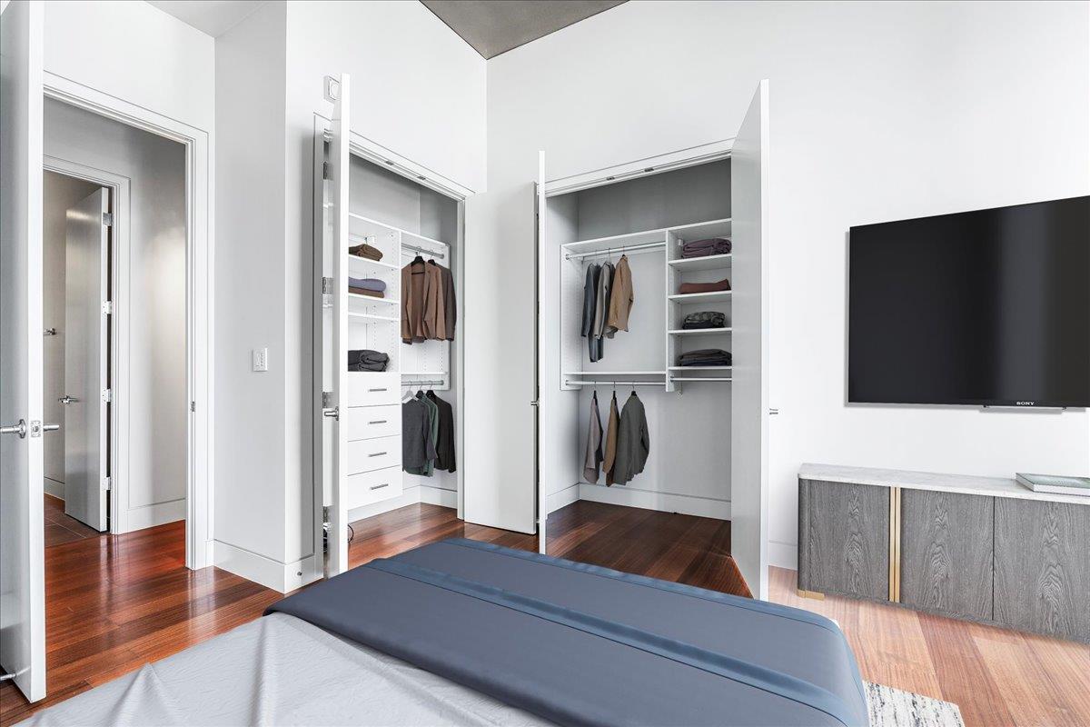 360 Nueces St # 4305, Austin, TX 78701