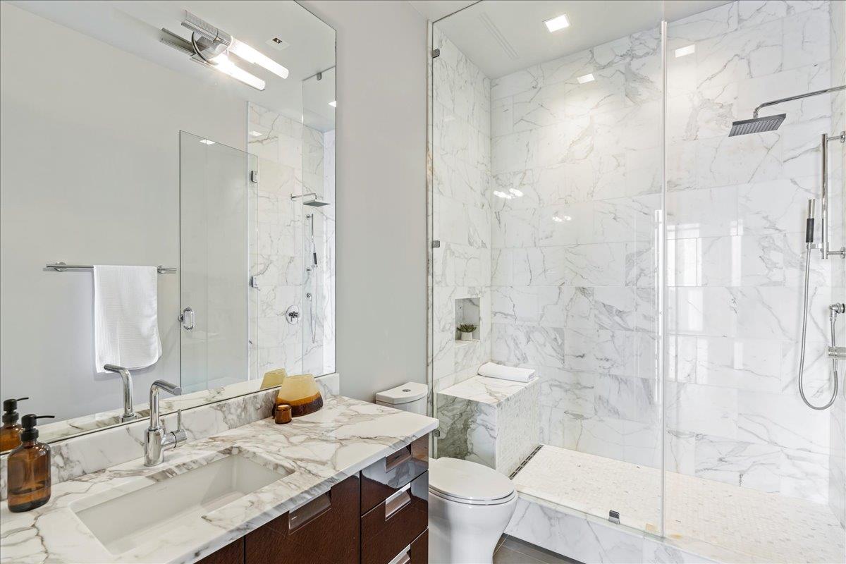 360 Nueces St # 4305, Austin, TX 78701