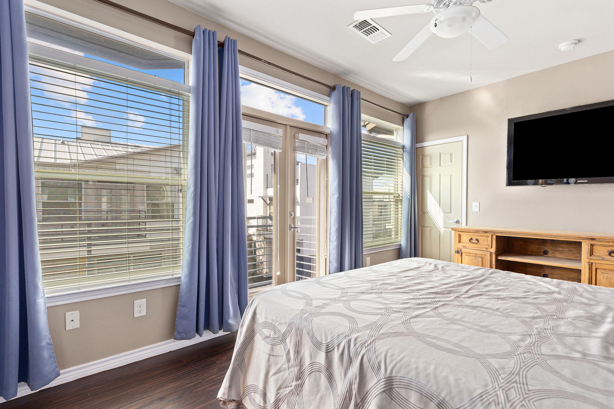 2606 Wilson St # 302, Austin, TX 78704