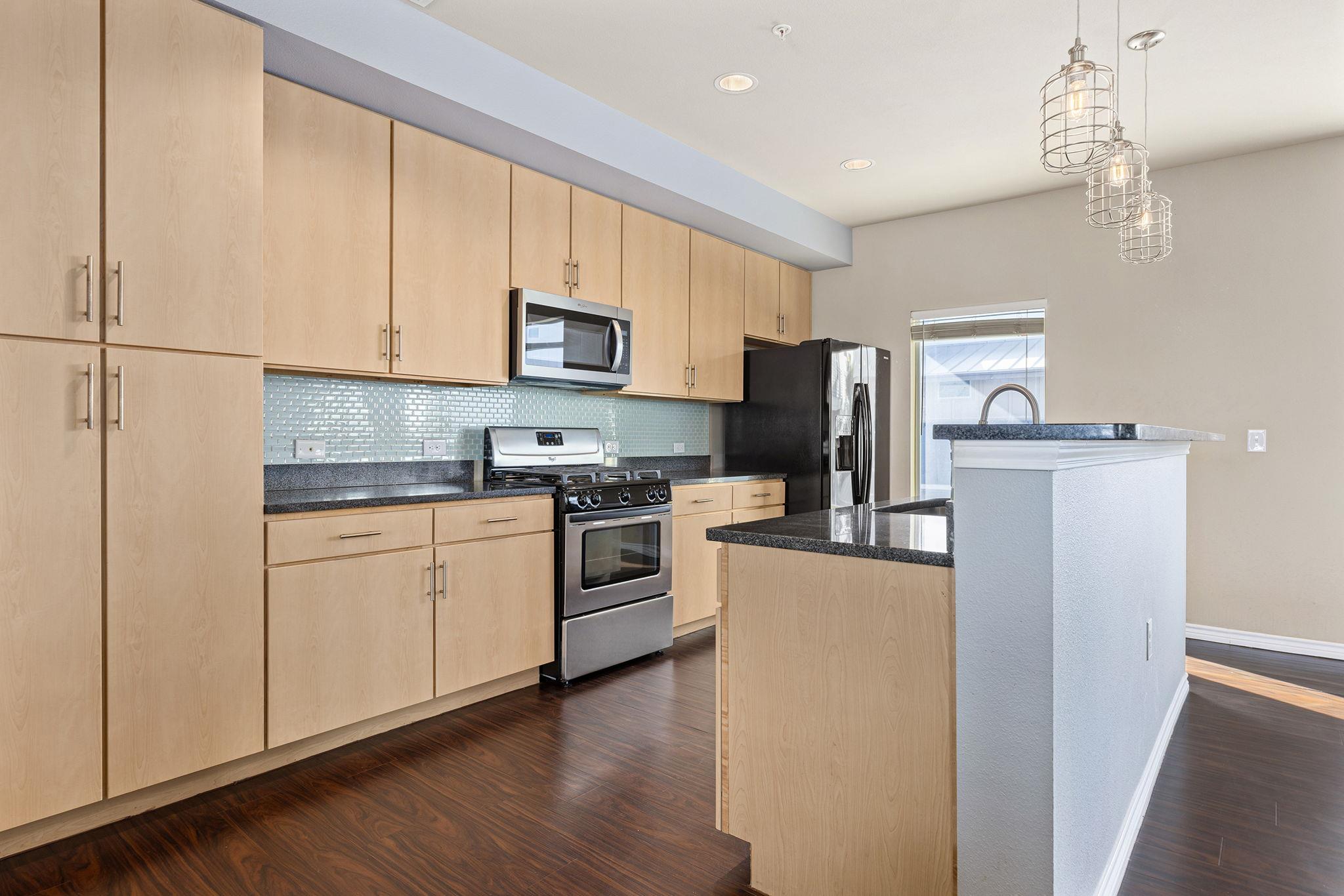 2606 Wilson St # 302, Austin, TX 78704