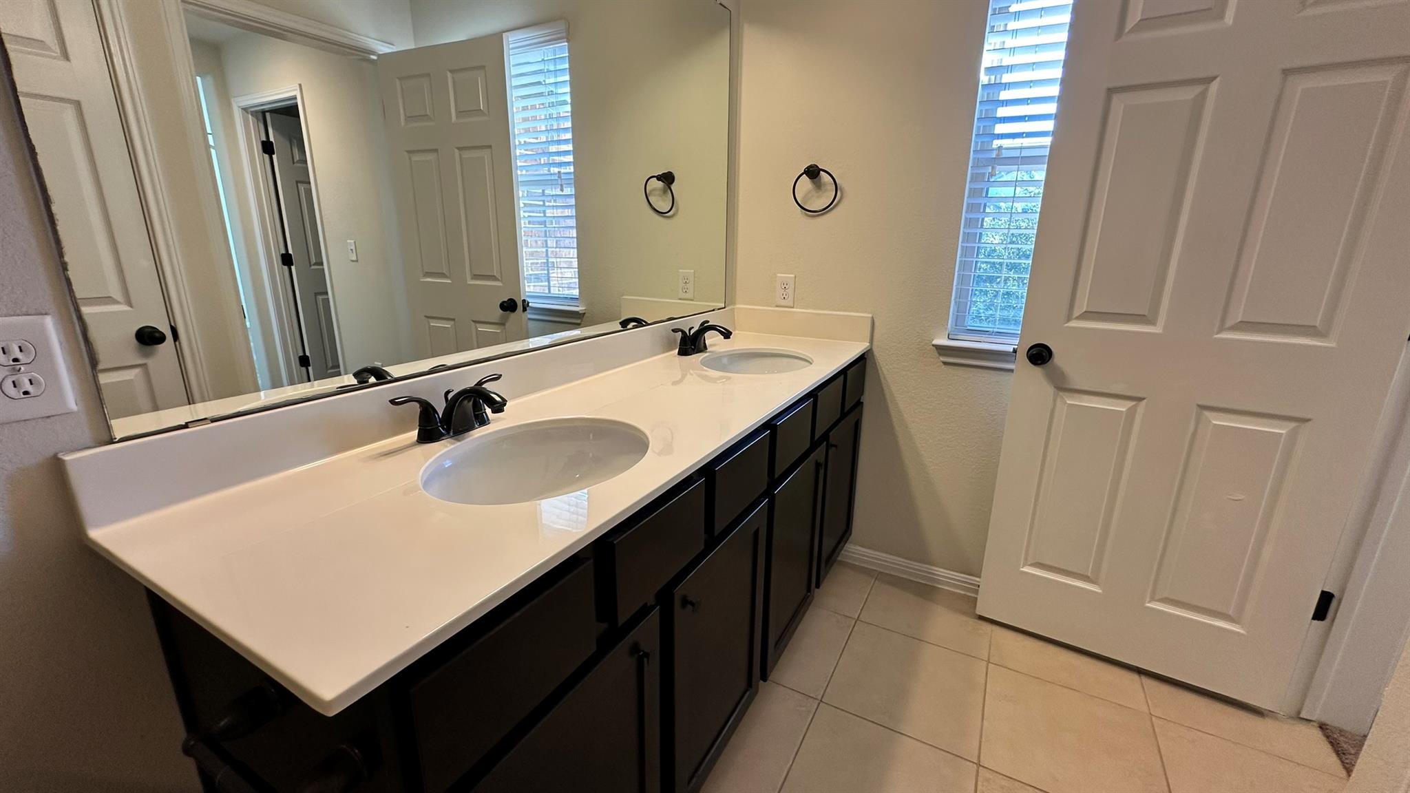 2304 S Lakeline Blvd # 542, Cedar Park, TX 78613