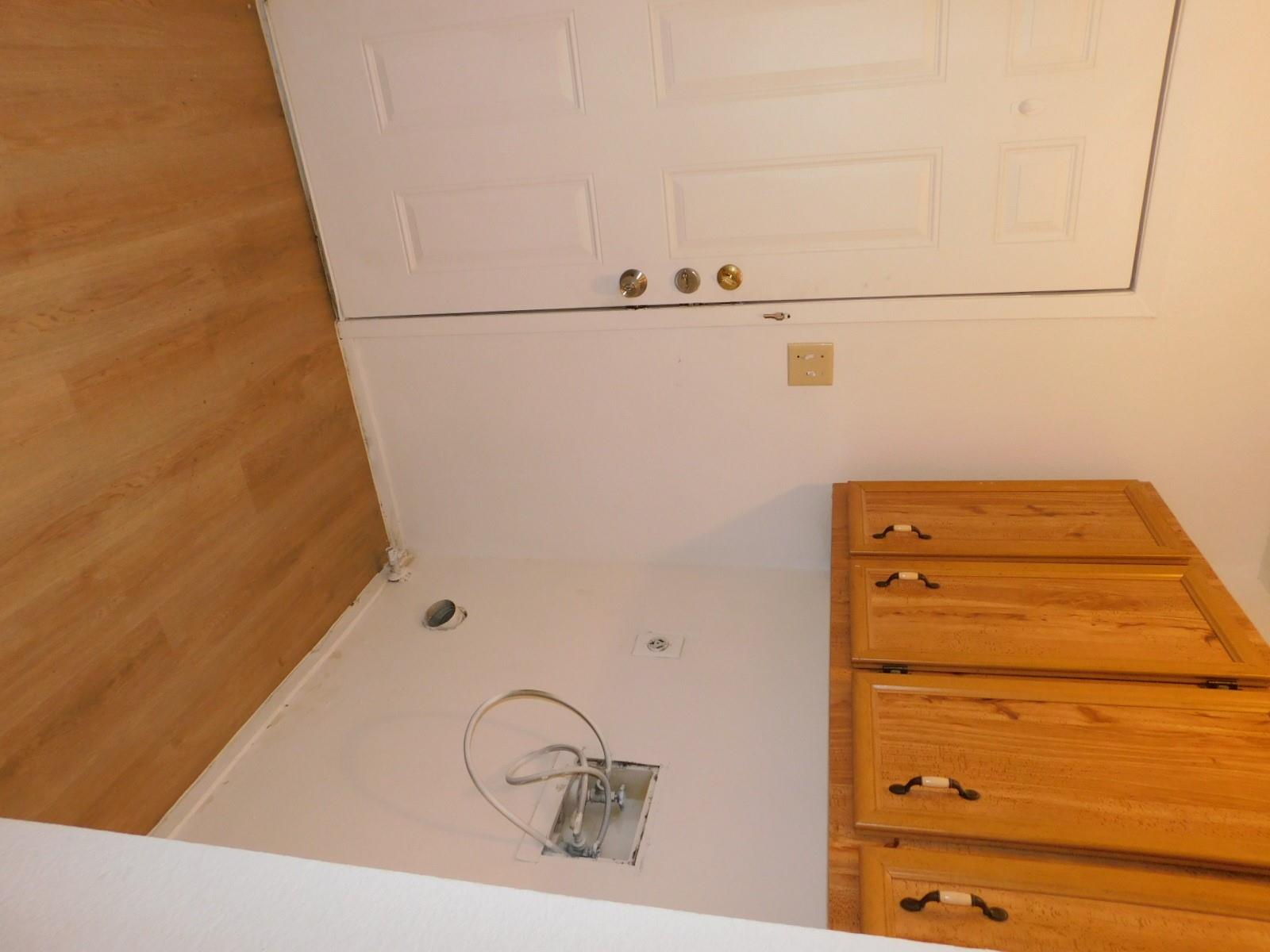 1708 Horseshoe Cir, Round Rock, TX 78681