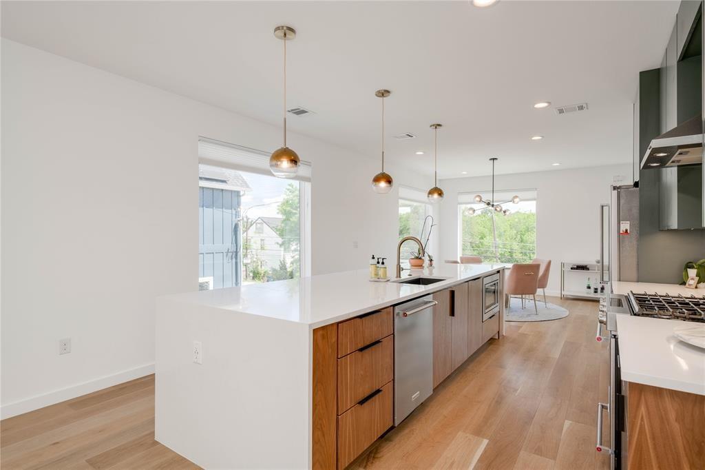 1208 Luna St # 1, Austin, TX 78721