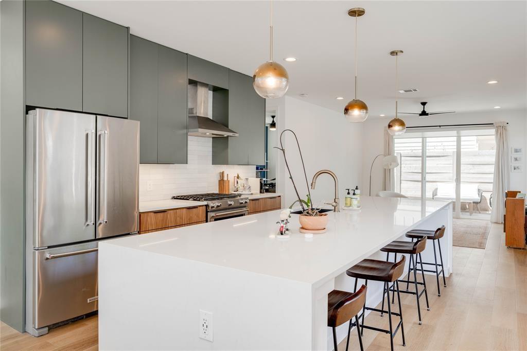 1208 Luna St # 1, Austin, TX 78721