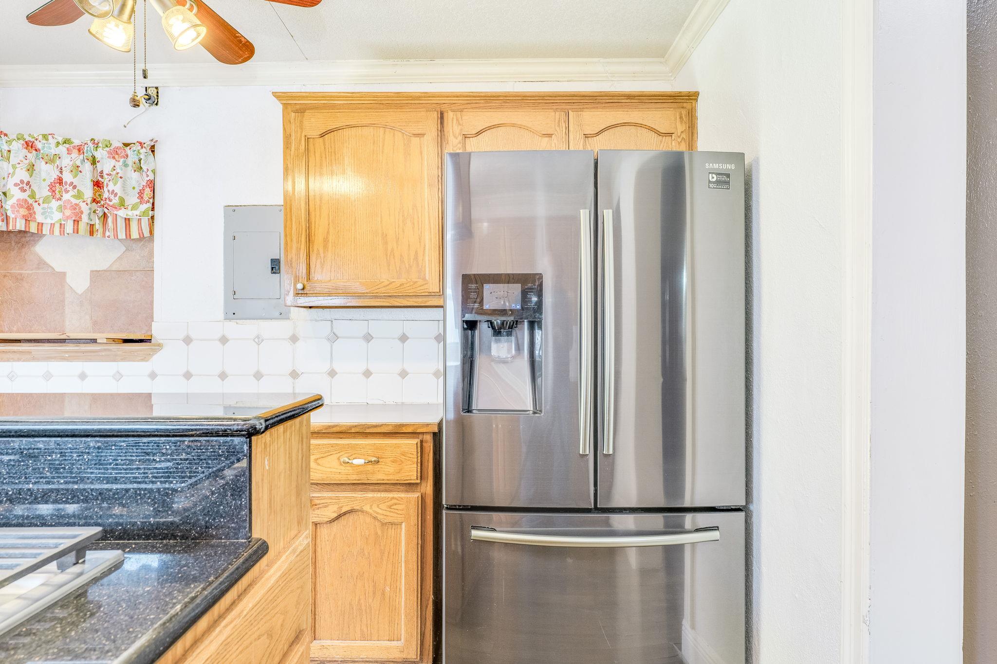 308 Regina Dr, Buda, TX 78610