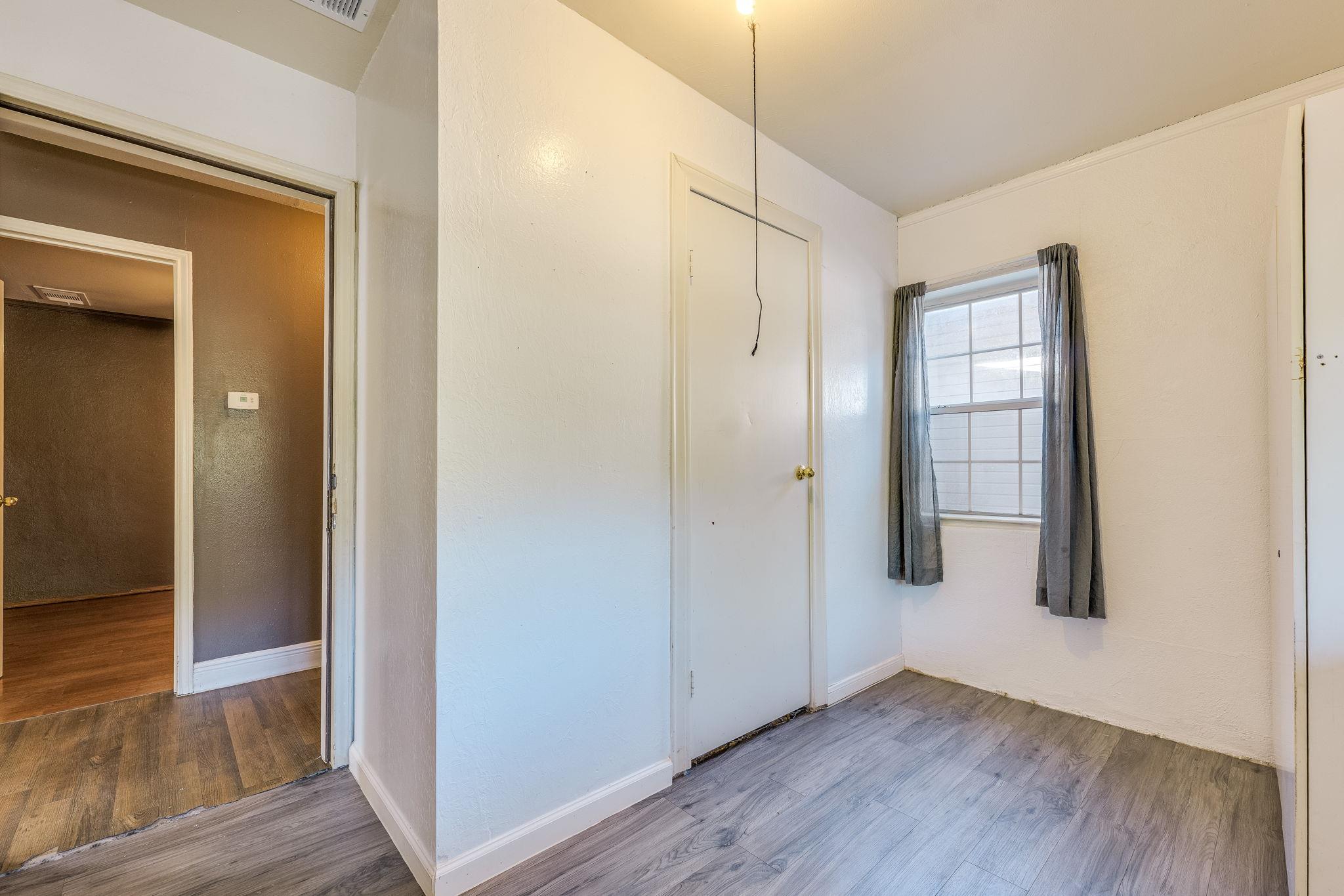 308 Regina Dr, Buda, TX 78610