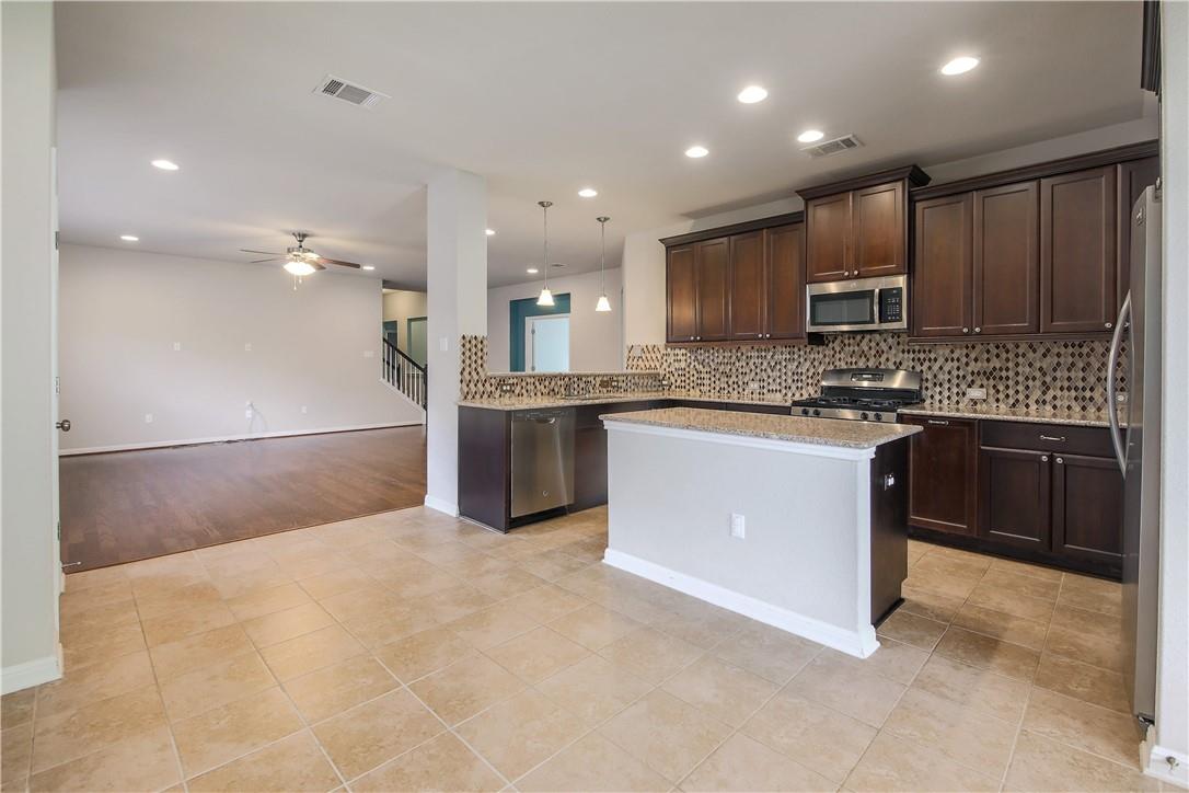 7220 Longford Trl, Austin, TX 78754