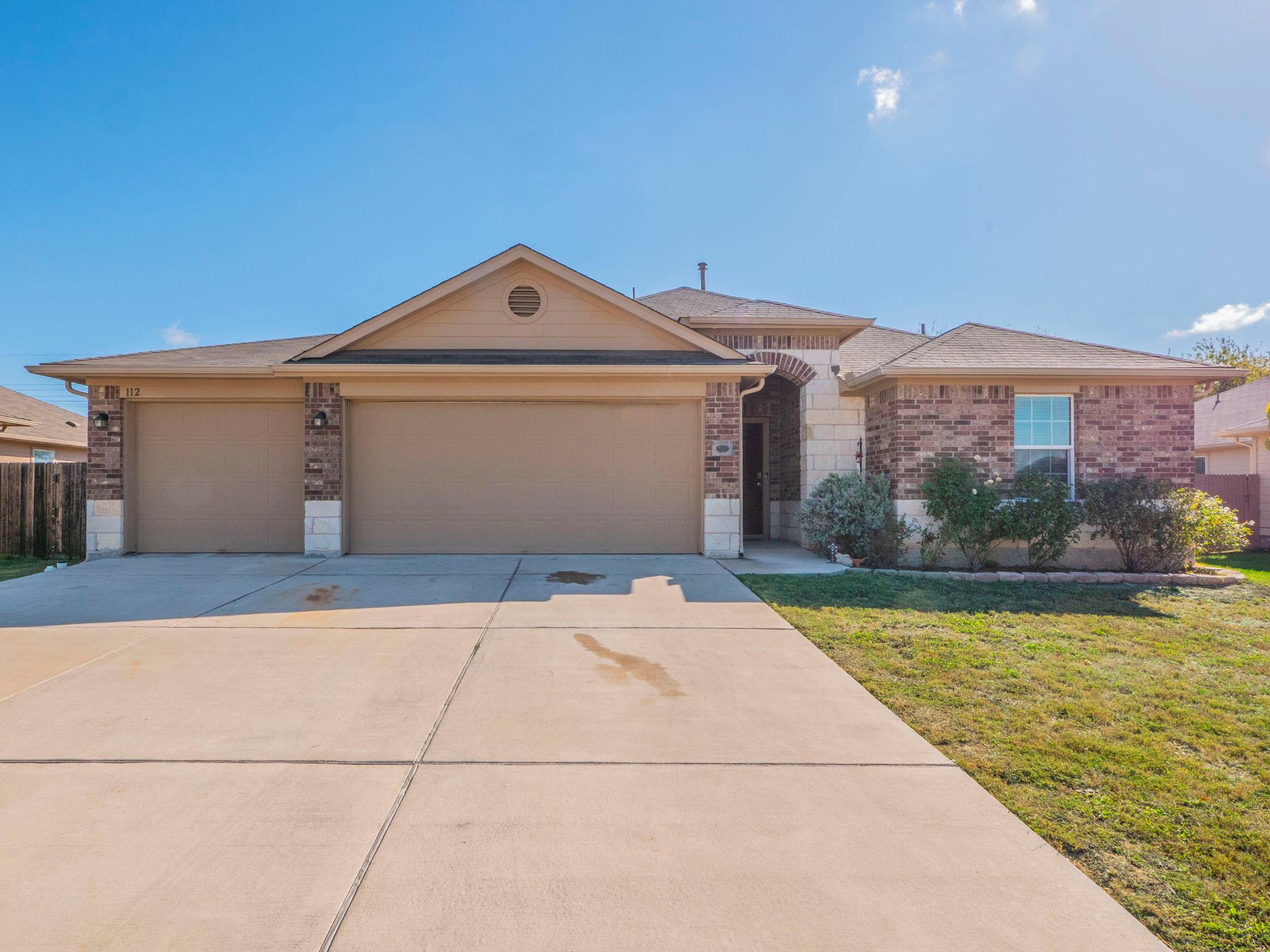 112 Orchard Ln, Kyle, TX 78640