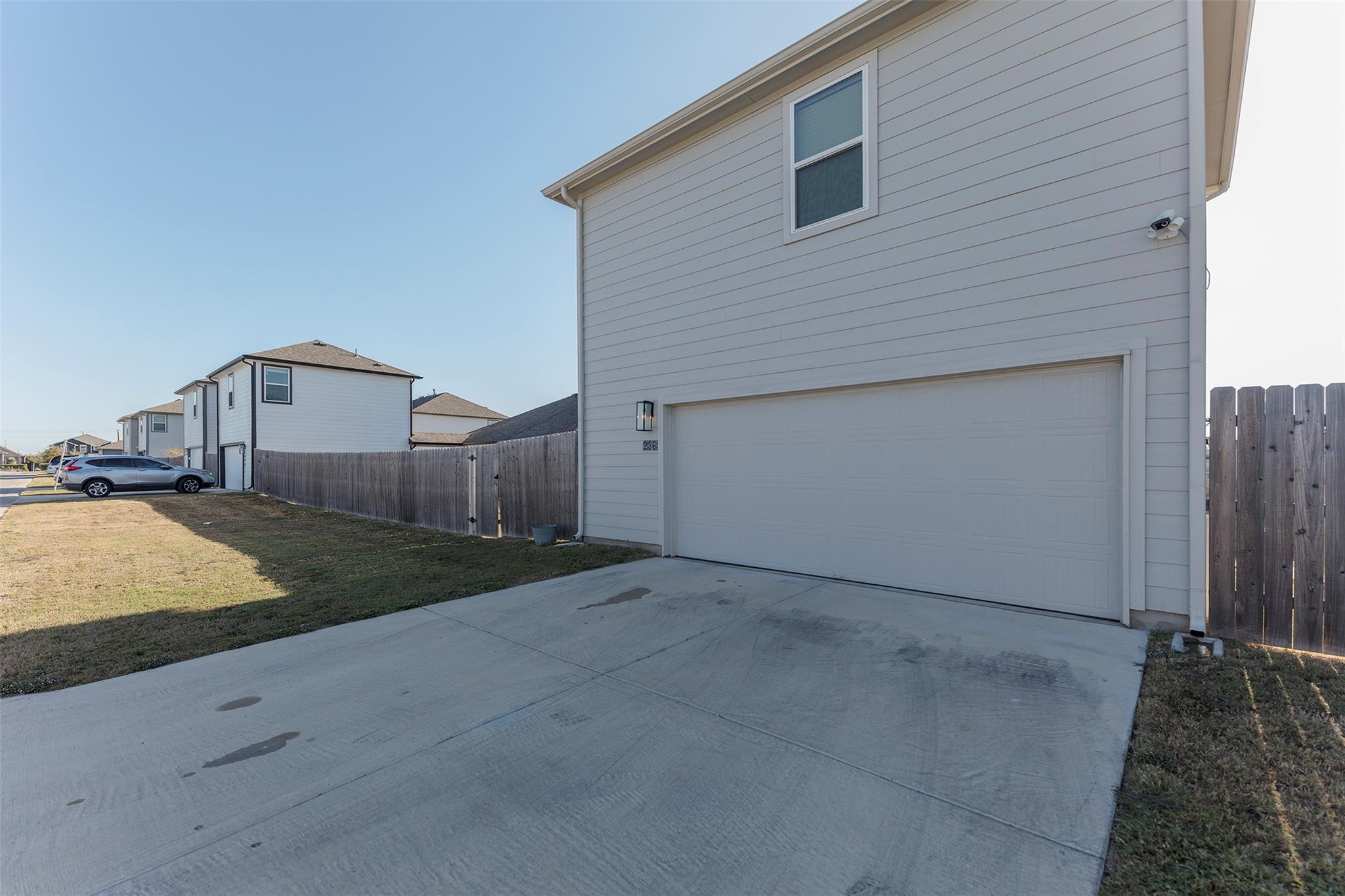 236 Garner, Kyle, TX 78640