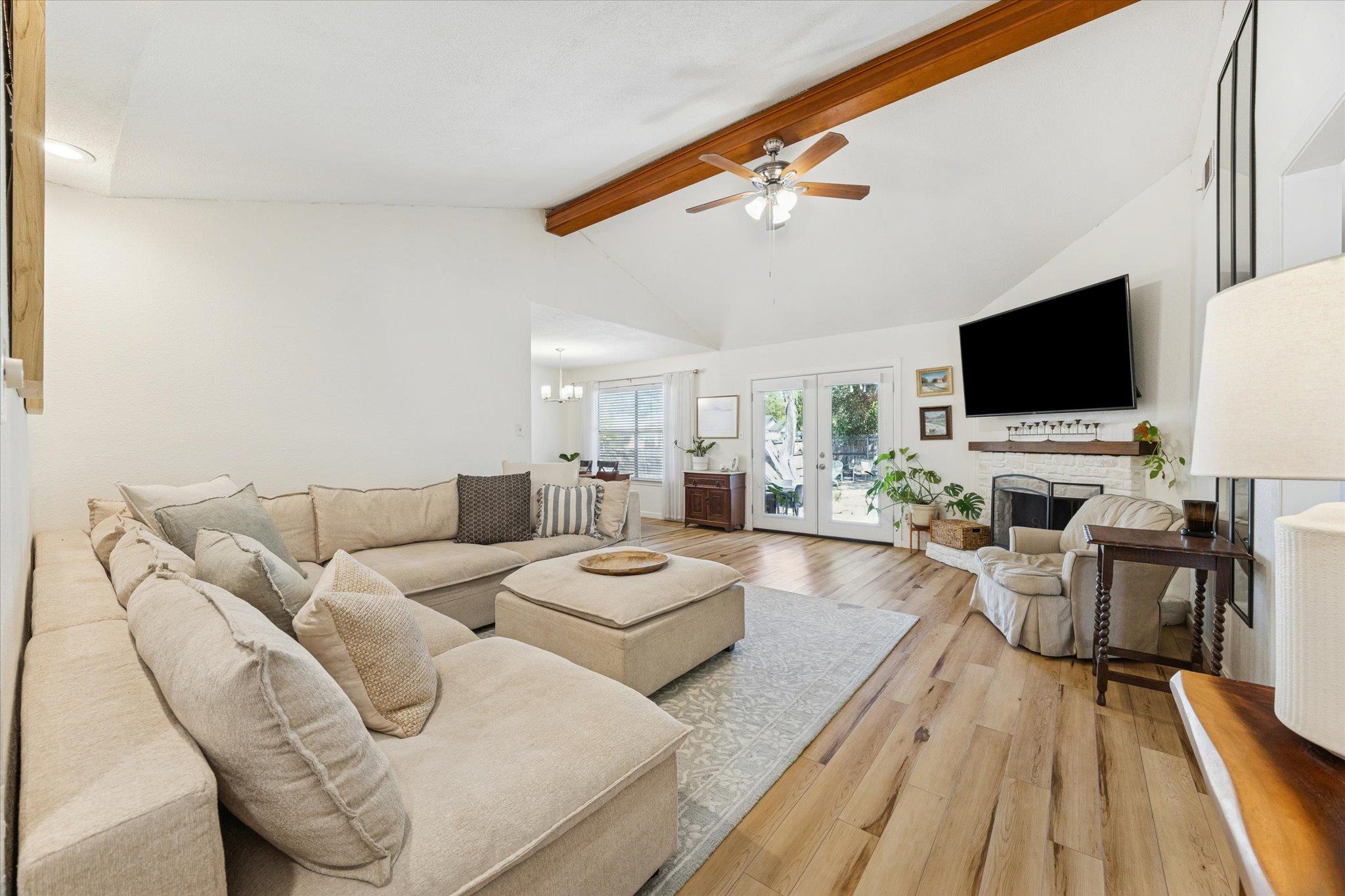 1712 Hamilton St, San Marcos, TX 78666