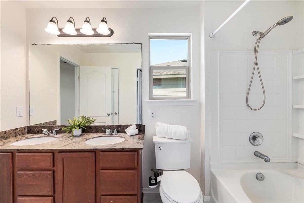 6608 Glebe Path, Austin, TX 78754