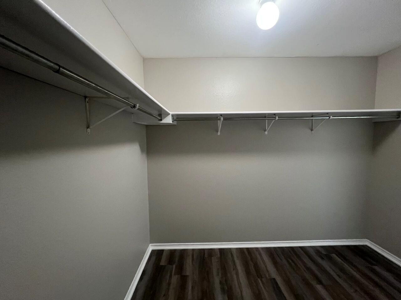 13120 Dearbonne Dr, Del Valle, TX 78617