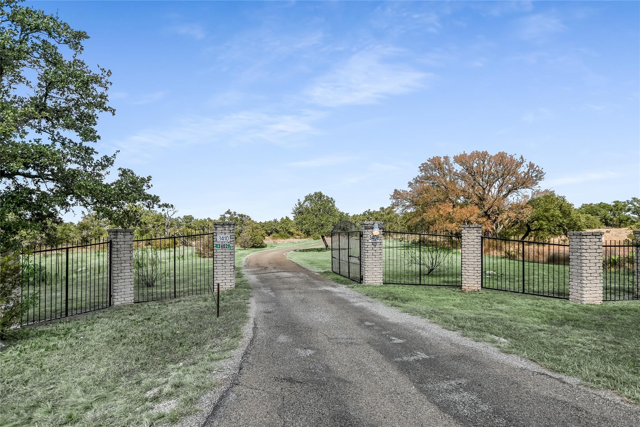 3410 & 3408 State Highway 71 W, Horseshoe Bay, TX 78657