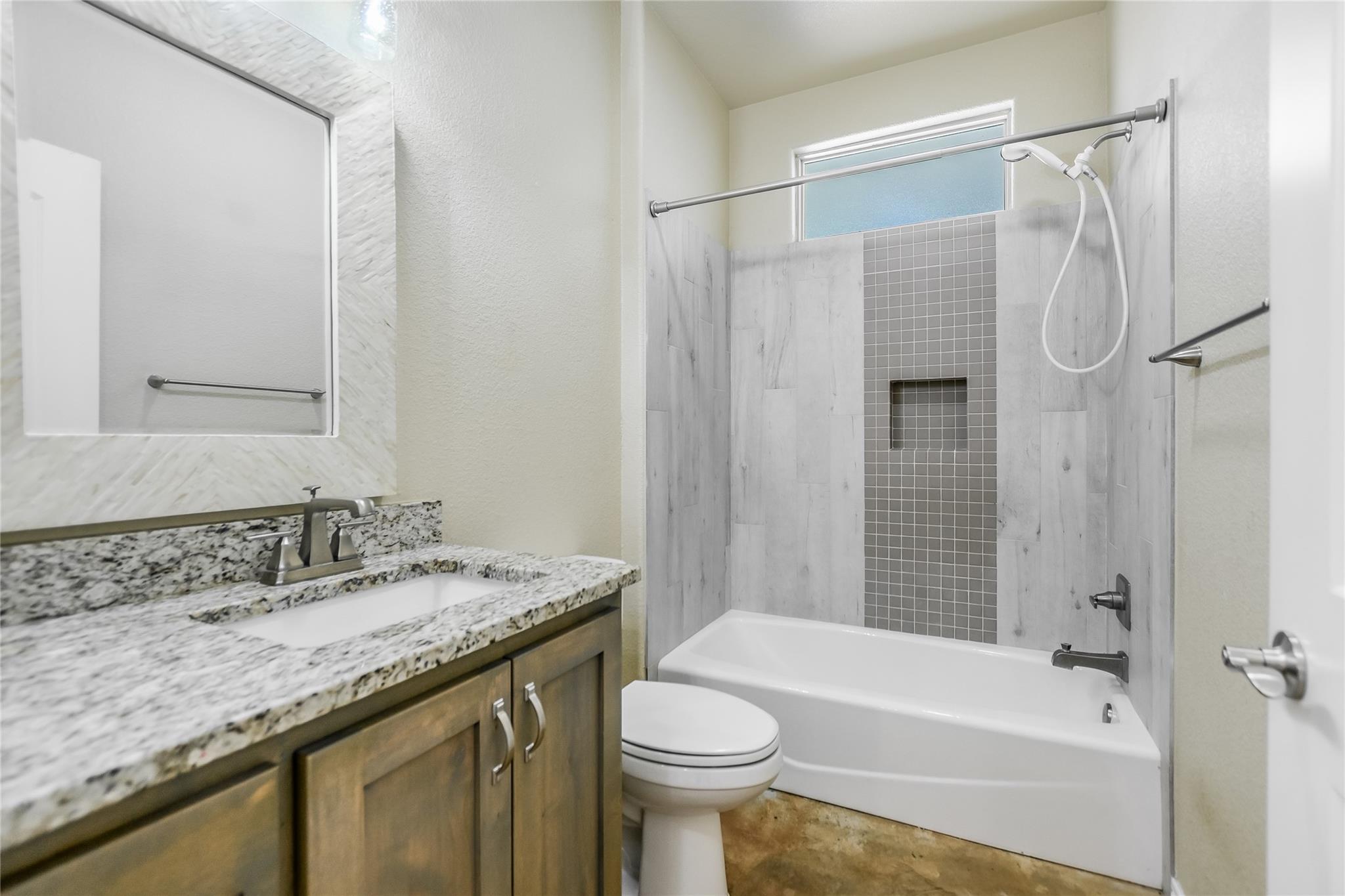 3410 & 3408 State Highway 71 W, Horseshoe Bay, TX 78657