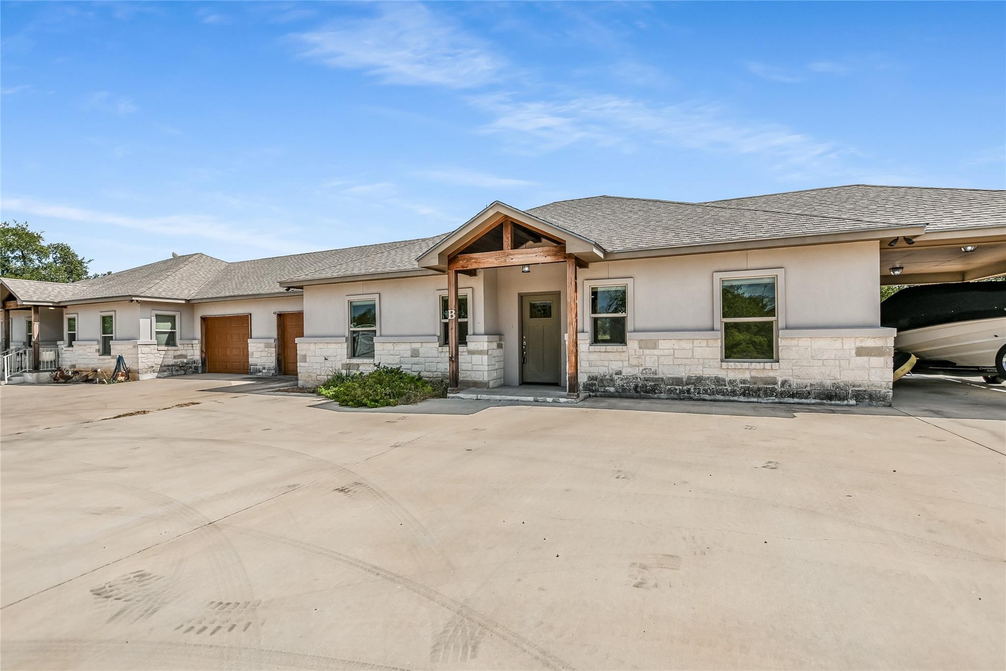 3410 & 3408 State Highway 71 W, Horseshoe Bay, TX 78657
