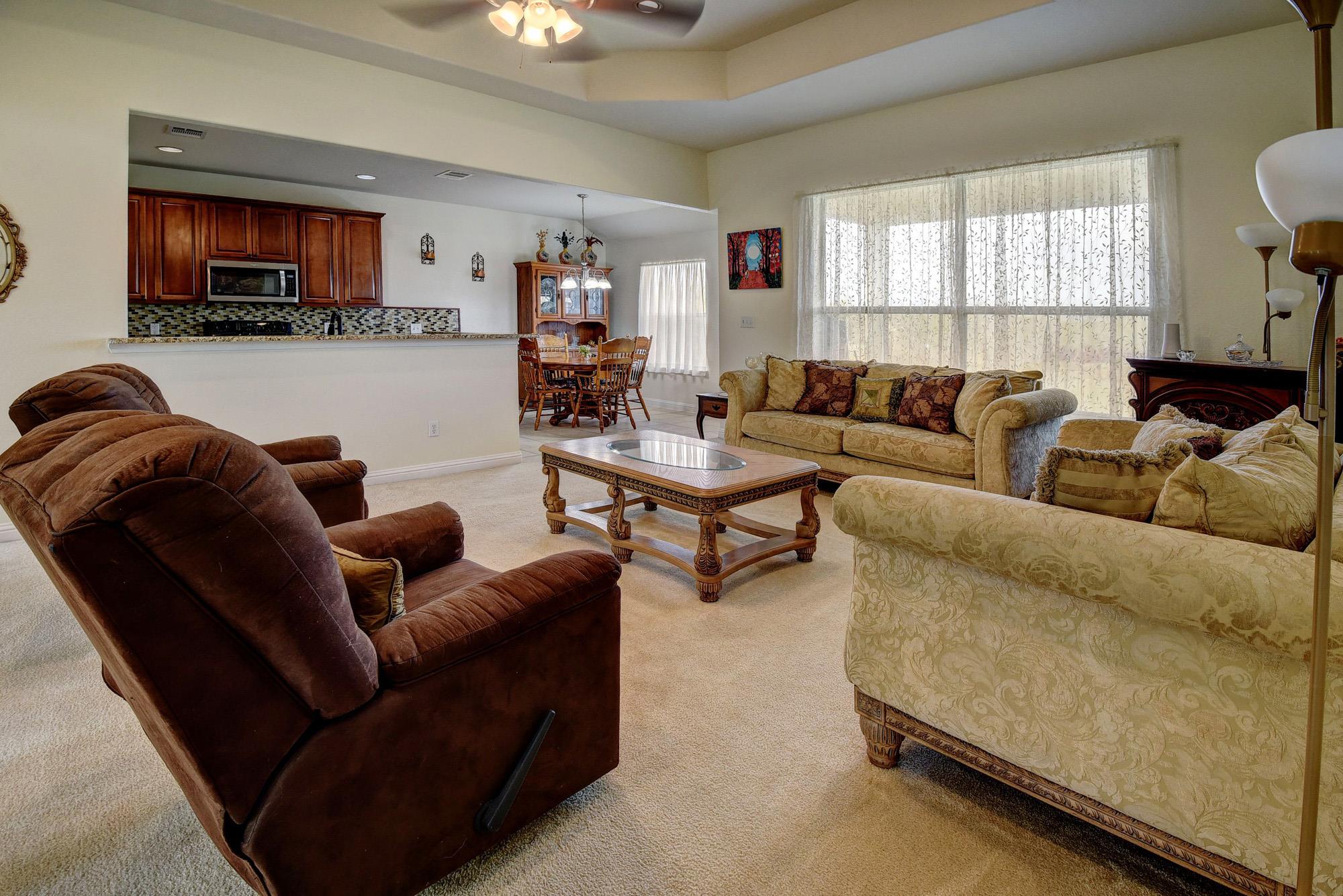 226 Maldonado Trl, Del Valle, TX 78617