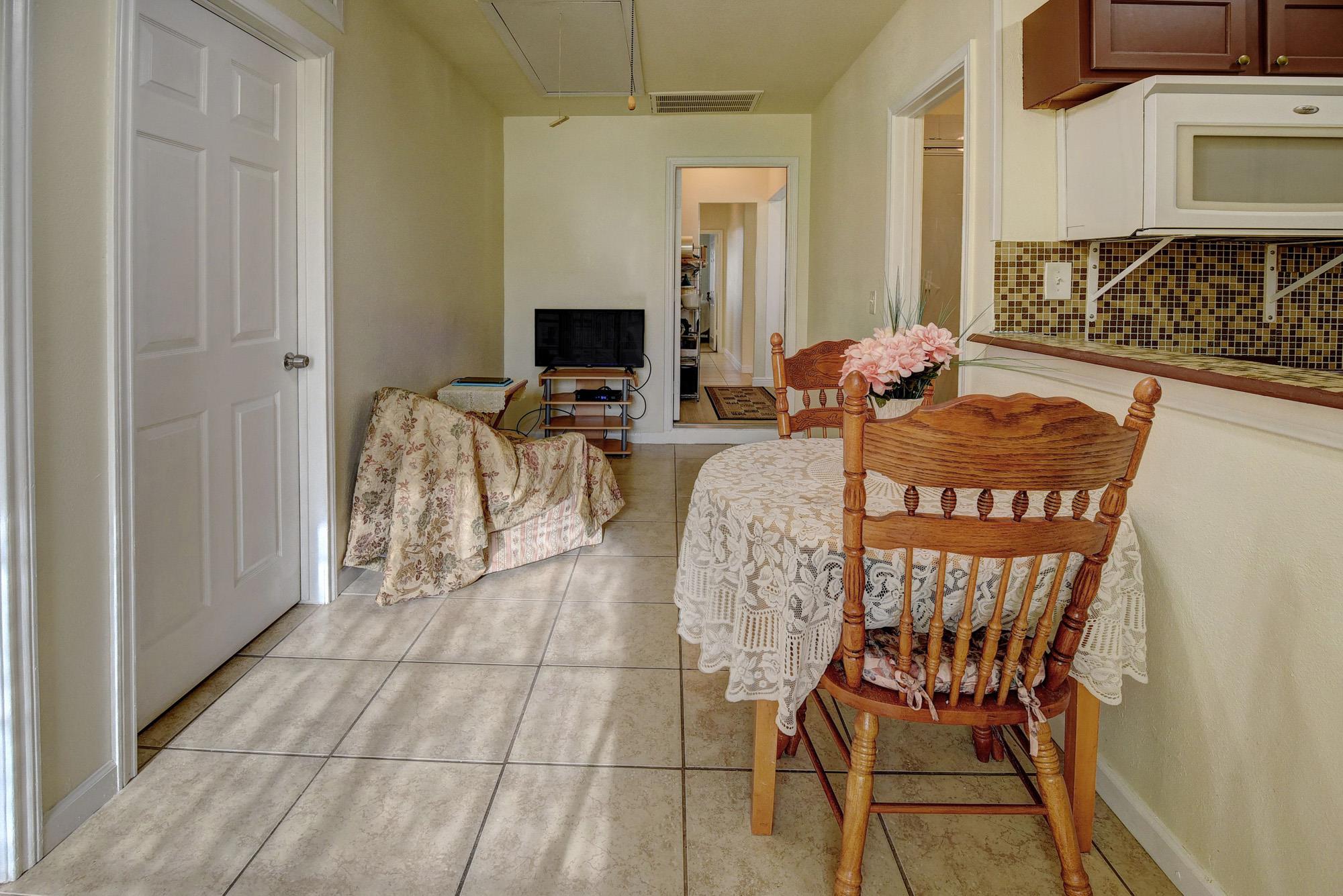 226 Maldonado Trl, Del Valle, TX 78617