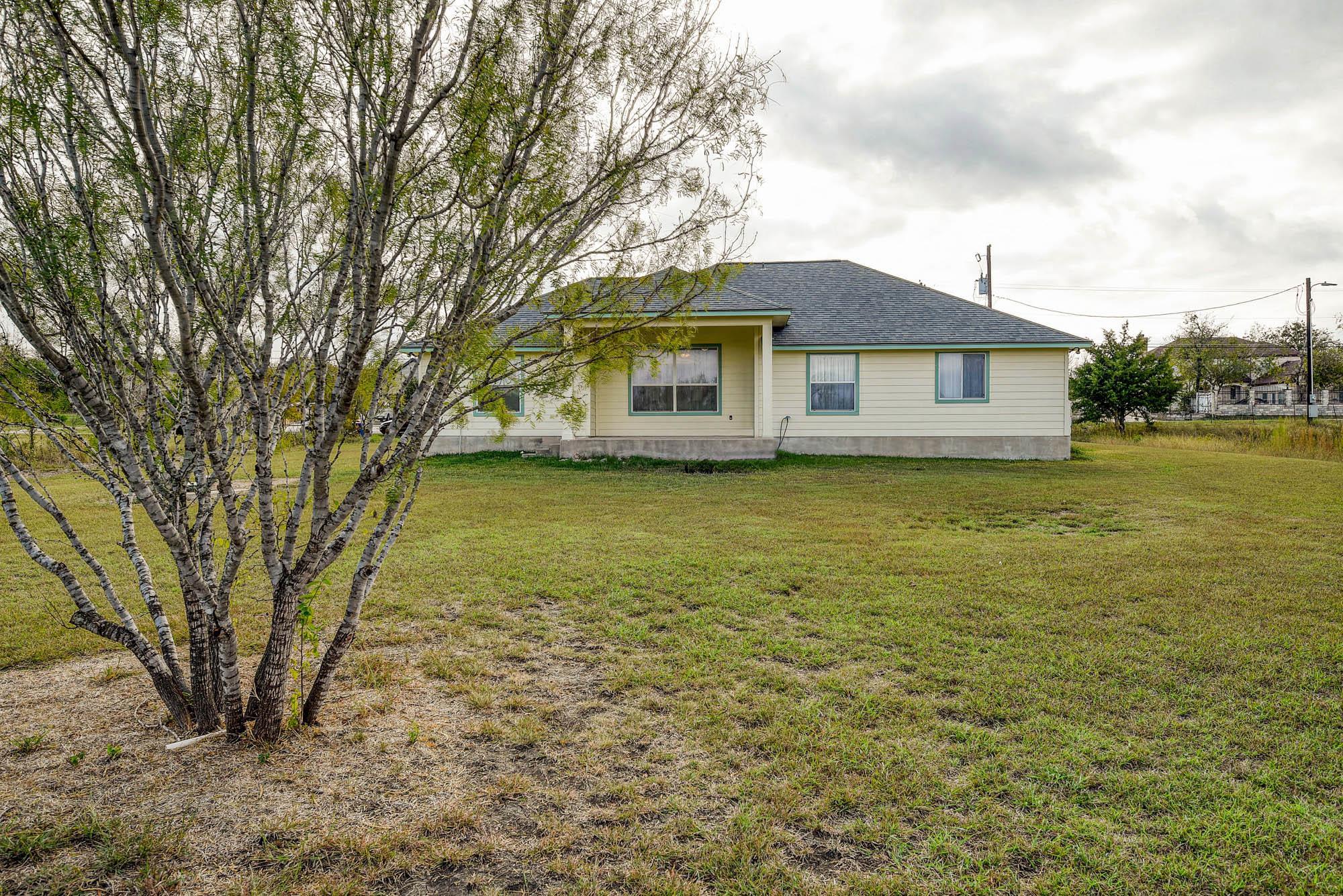 226 Maldonado Trl, Del Valle, TX 78617