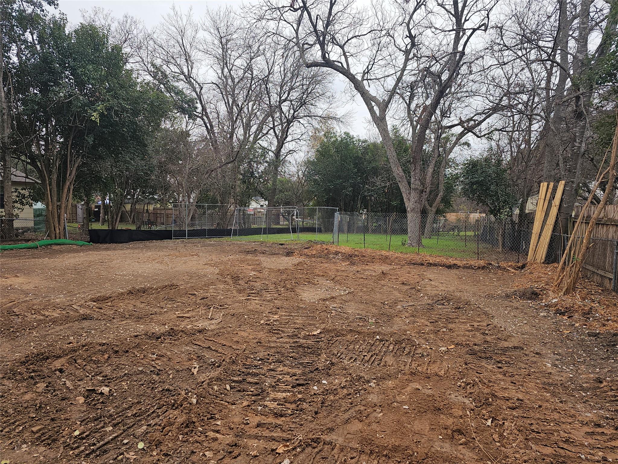 1101 Romeria Dr, Austin, TX 78757