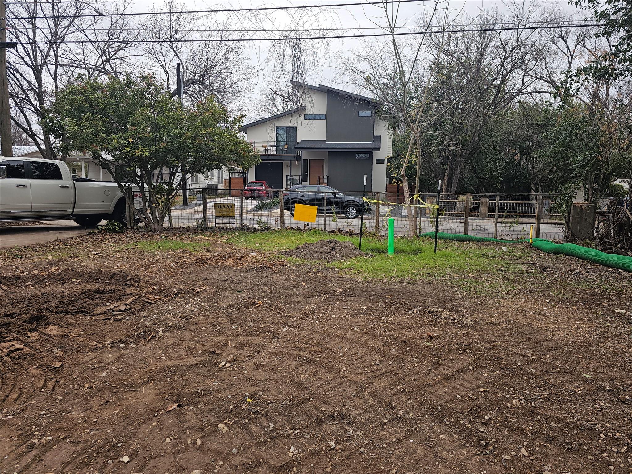 1101 Romeria Dr, Austin, TX 78757