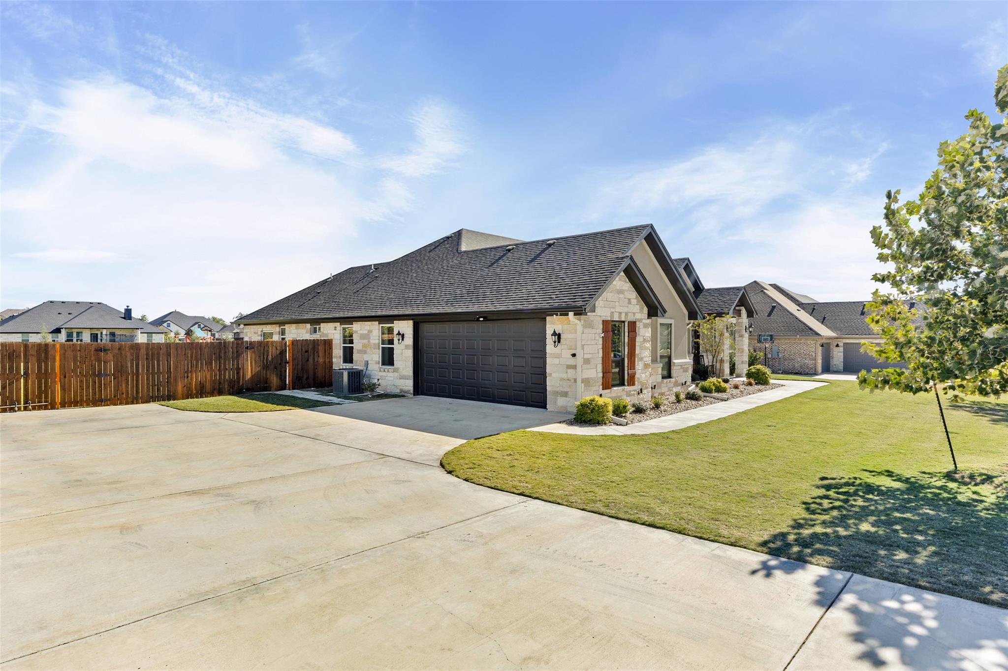 157 Metheglin Dr, Temple, TX 76502