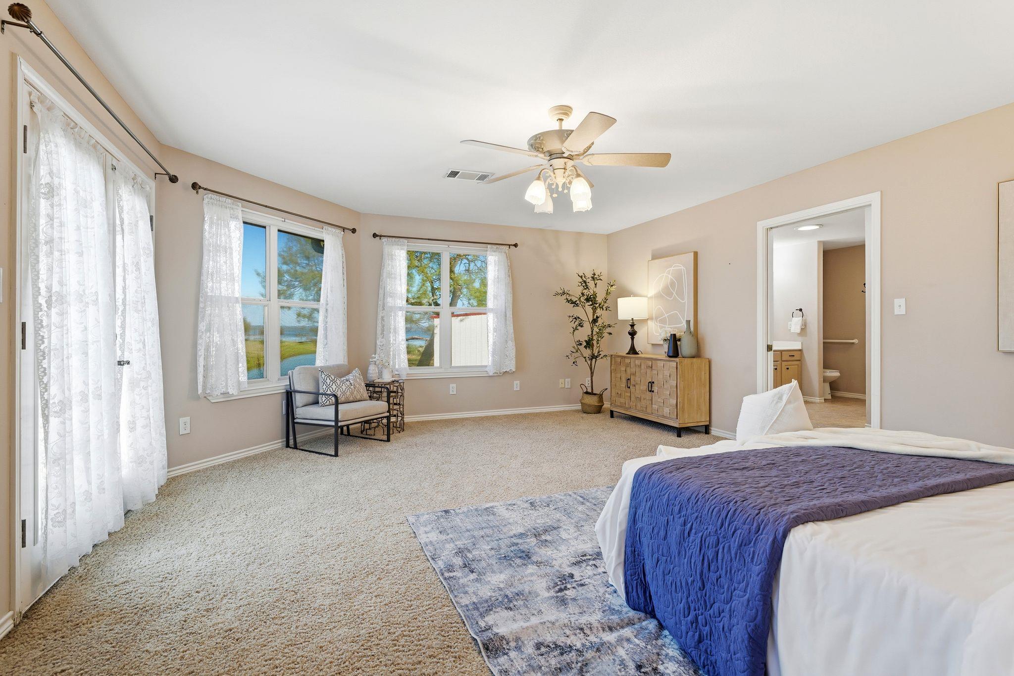 200 Apache Trail St, Burnet, TX 78611