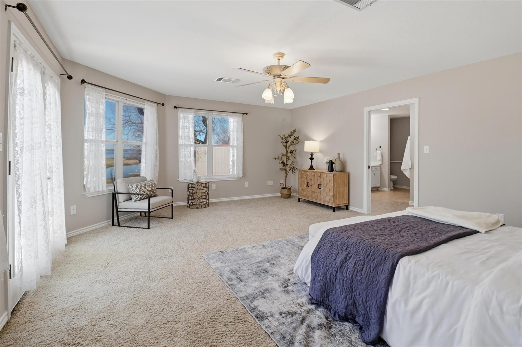 200 Apache Trail St, Burnet, TX 78611