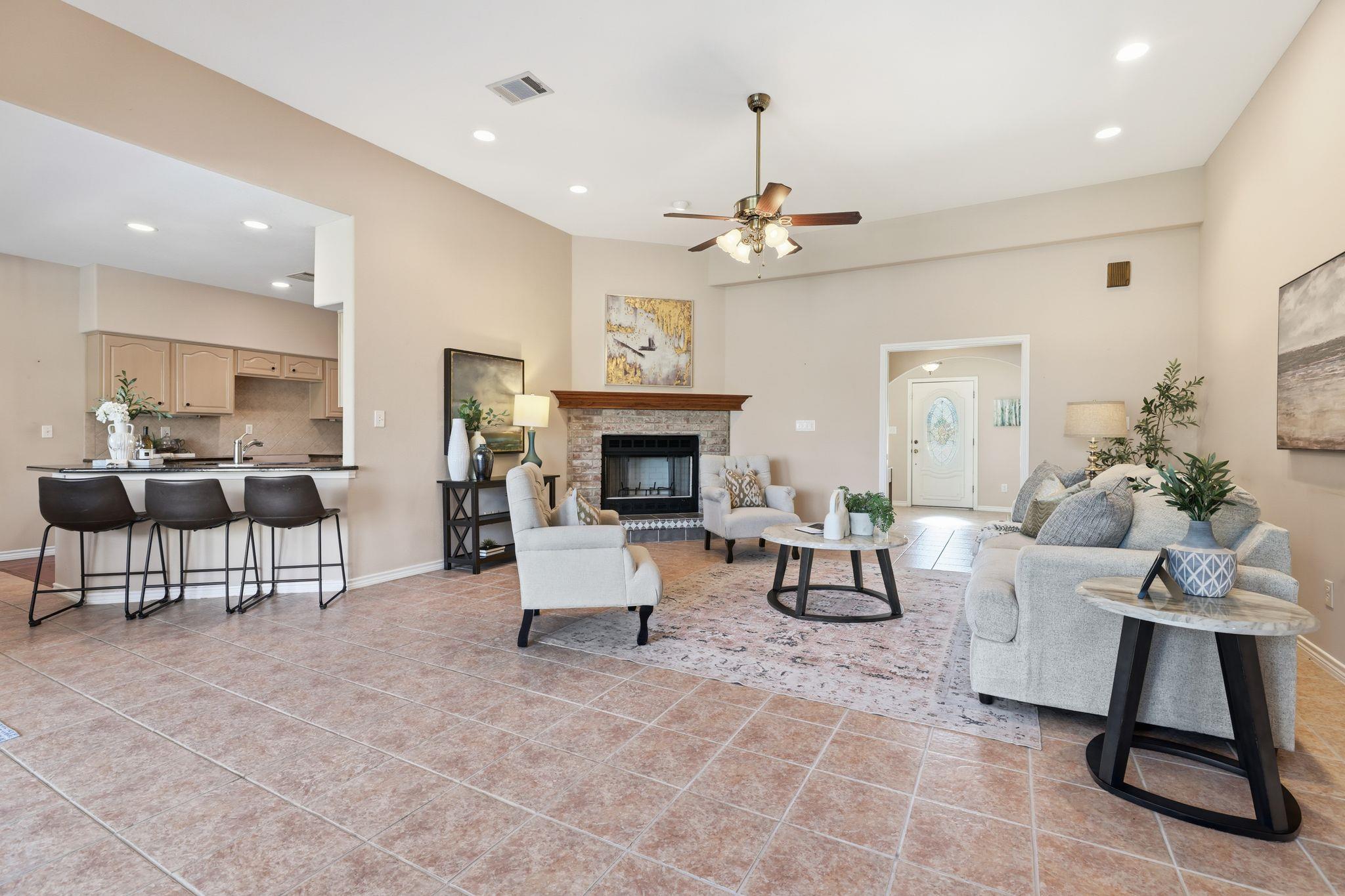 200 Apache Trail St, Burnet, TX 78611