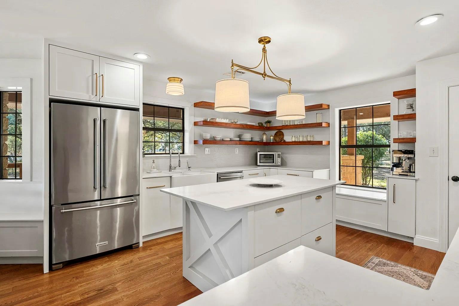 301 Medlin Creek Loop, Dripping Springs, TX 78620