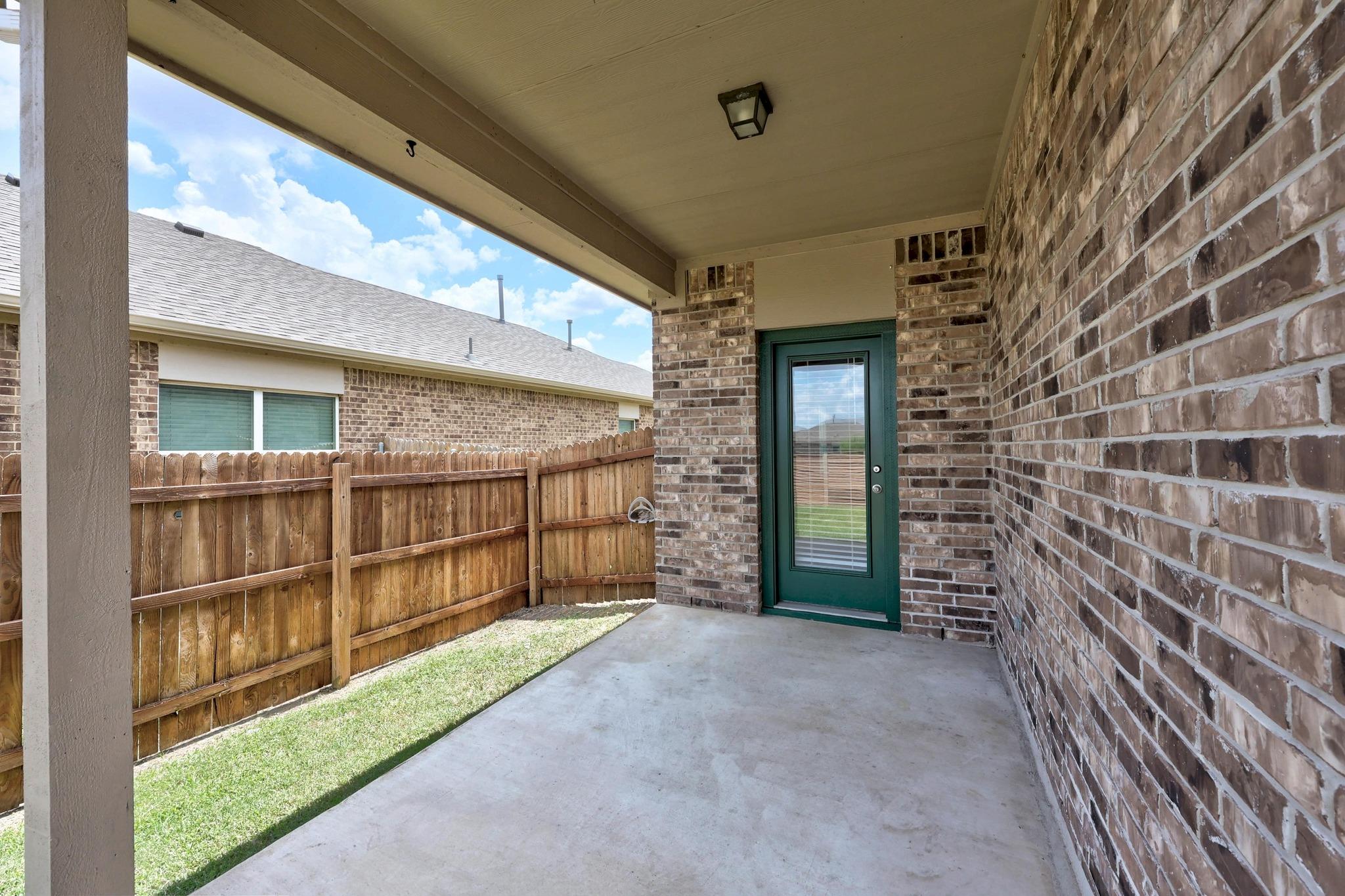 356 Shiner Ln, Georgetown, TX 78626