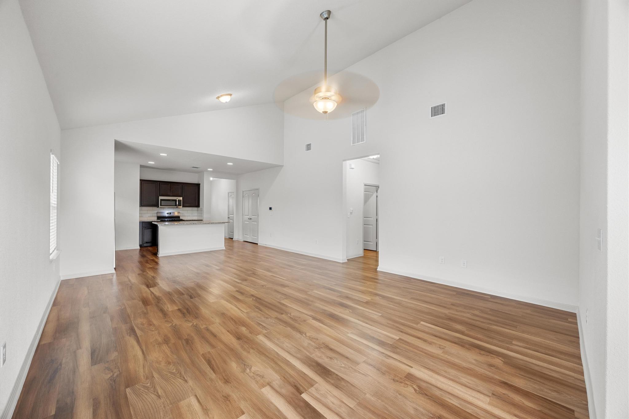 356 Shiner Ln, Georgetown, TX 78626