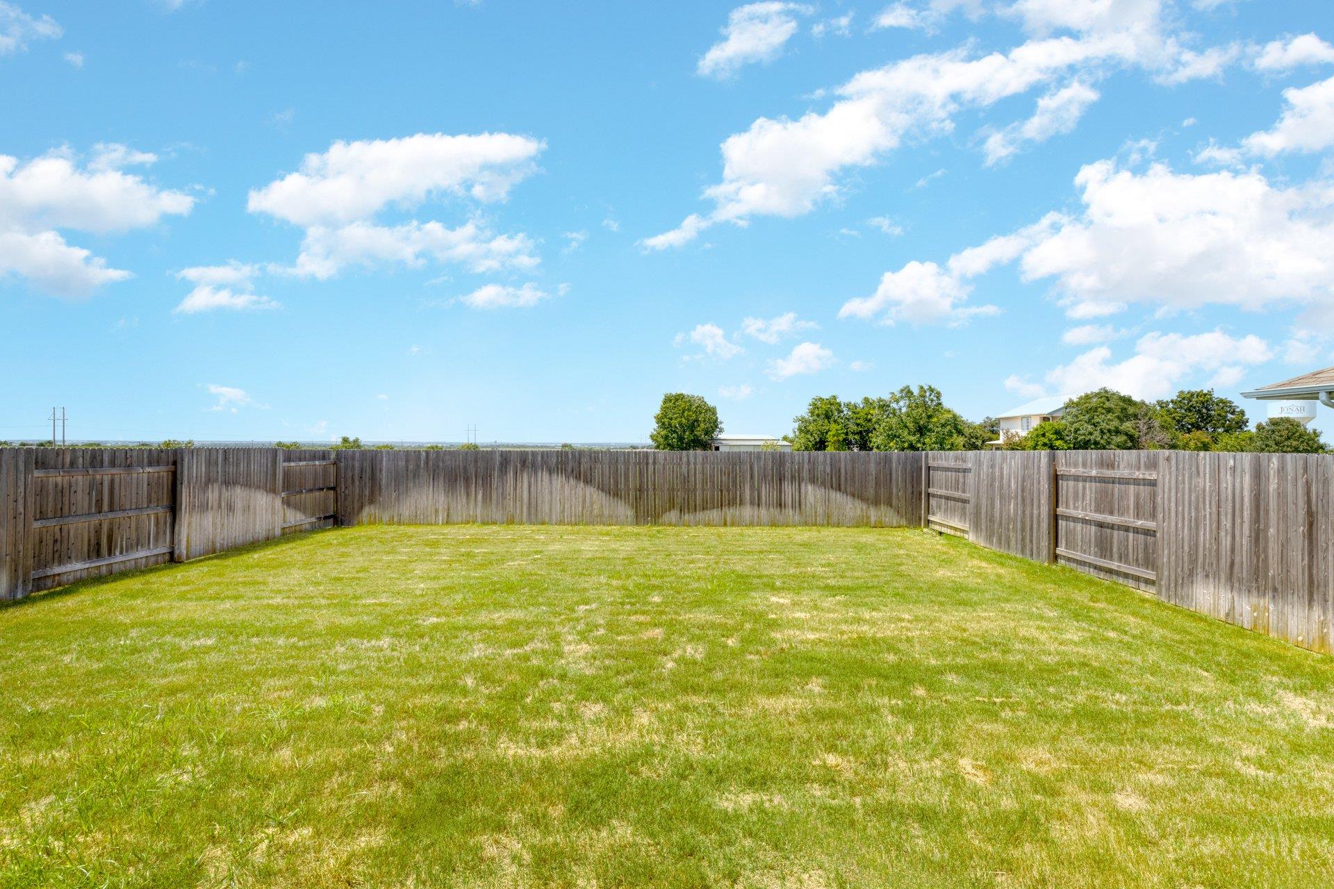 1408 Flint Knapper Dr, Georgetown, TX 78626