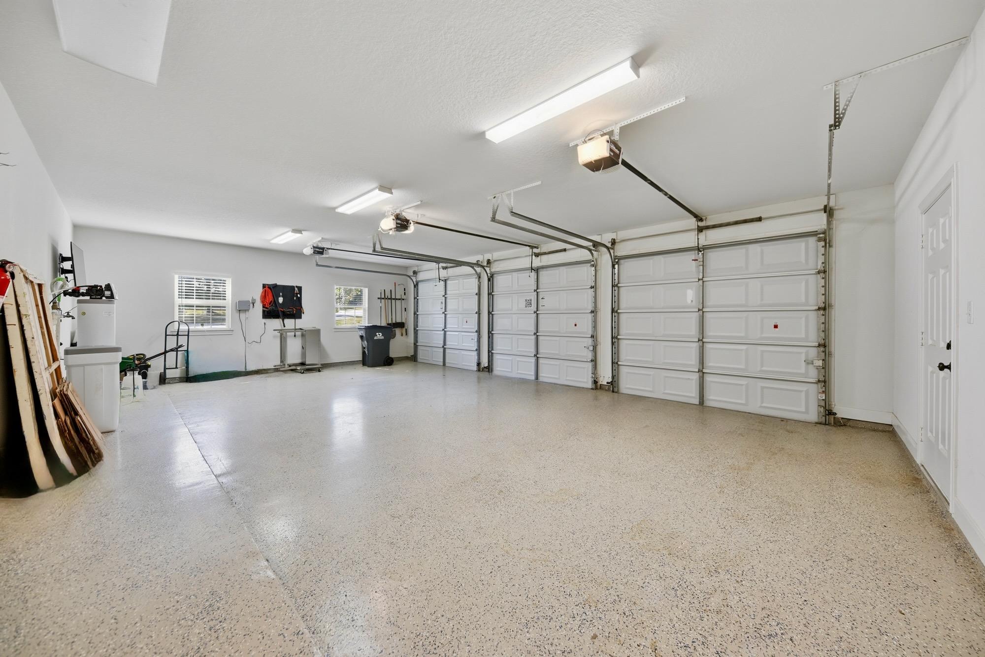 404 Saint Andrews Dr, New Ulm, TX 78950