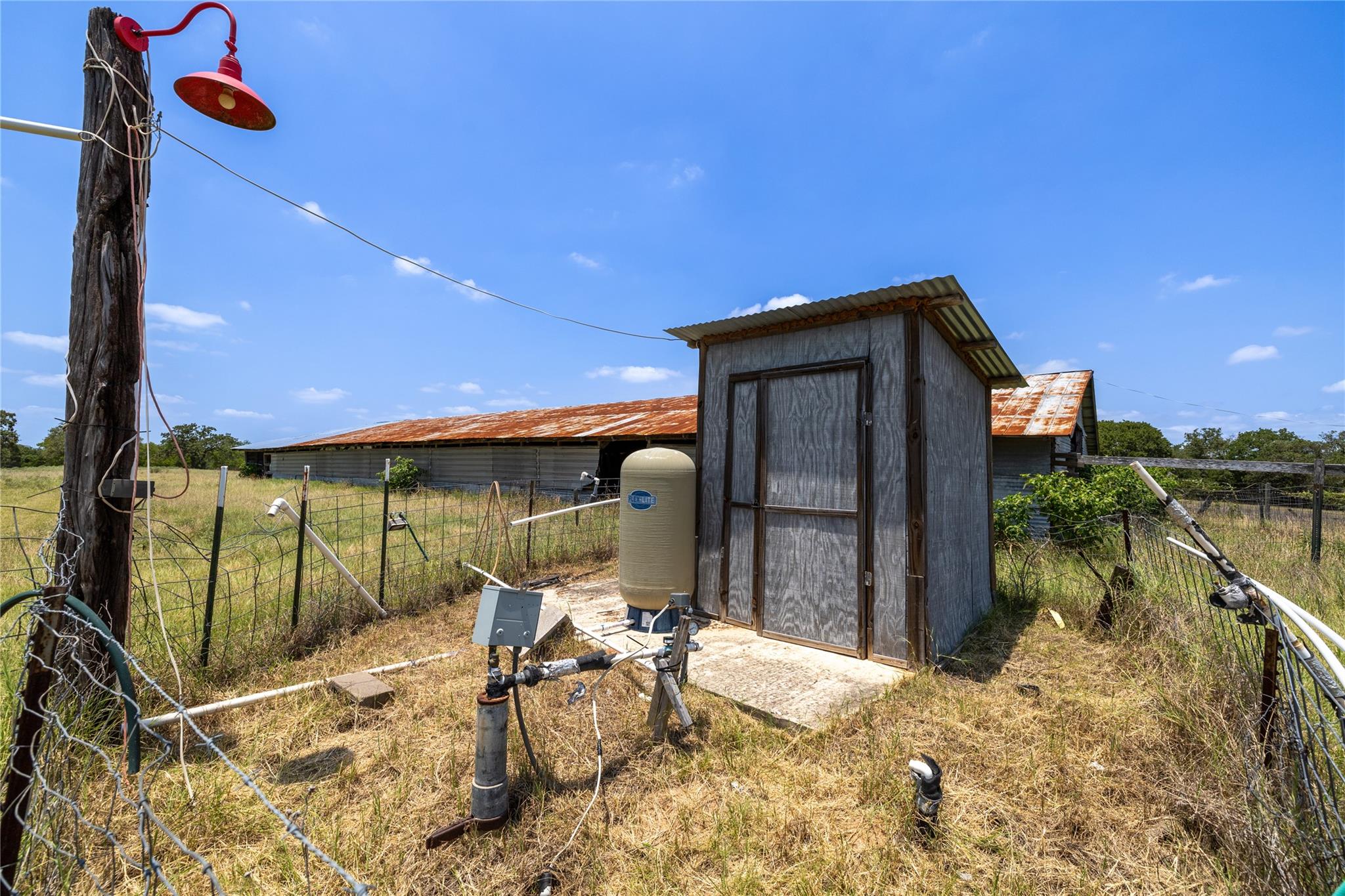 2901-B Mule Creek Rd, Harwood, TX 78632