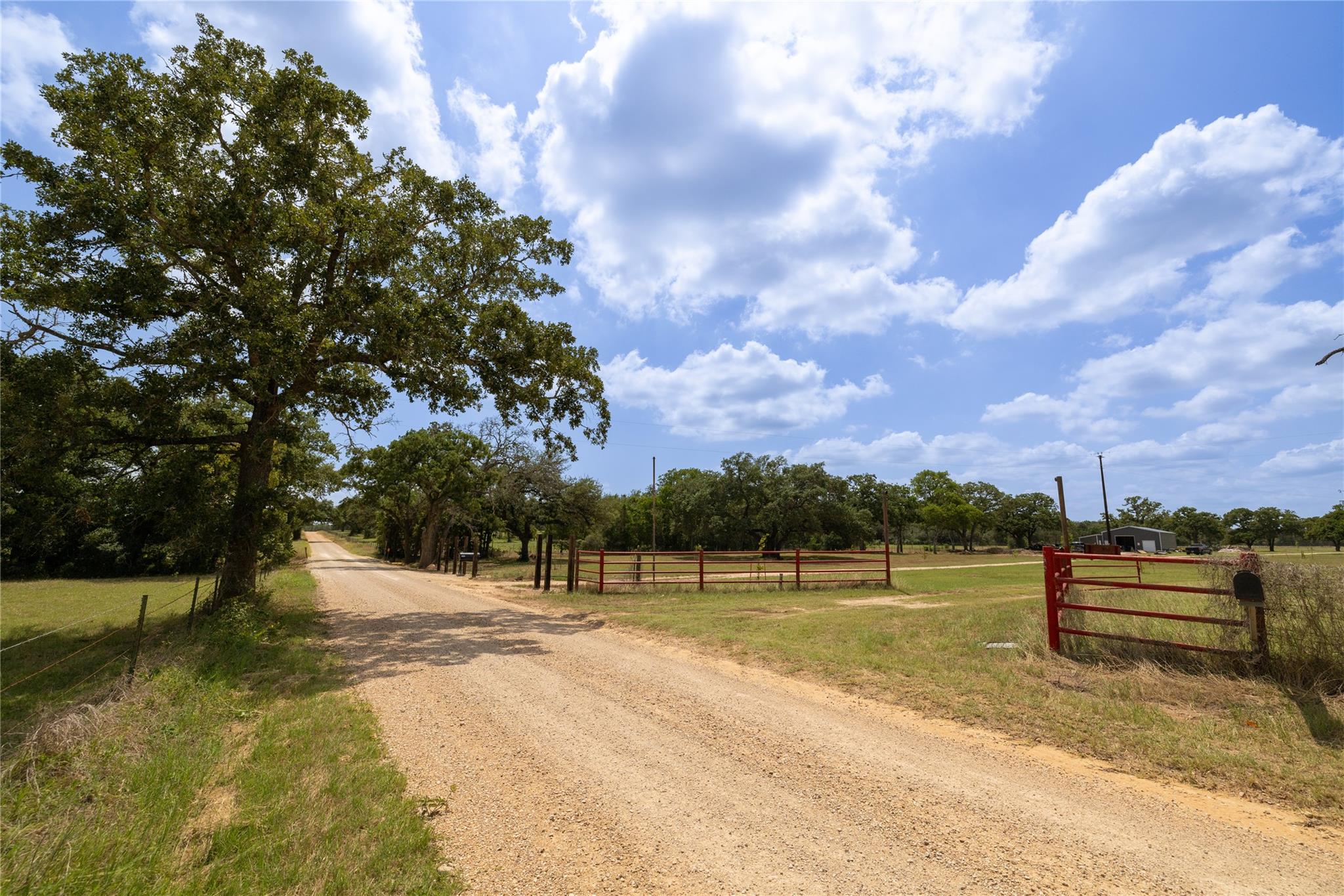 2901-B Mule Creek Rd, Harwood, TX 78632