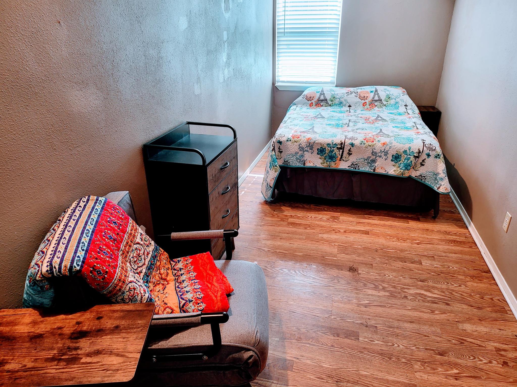 10045 Woodland Village Dr # B, Austin, TX 78750