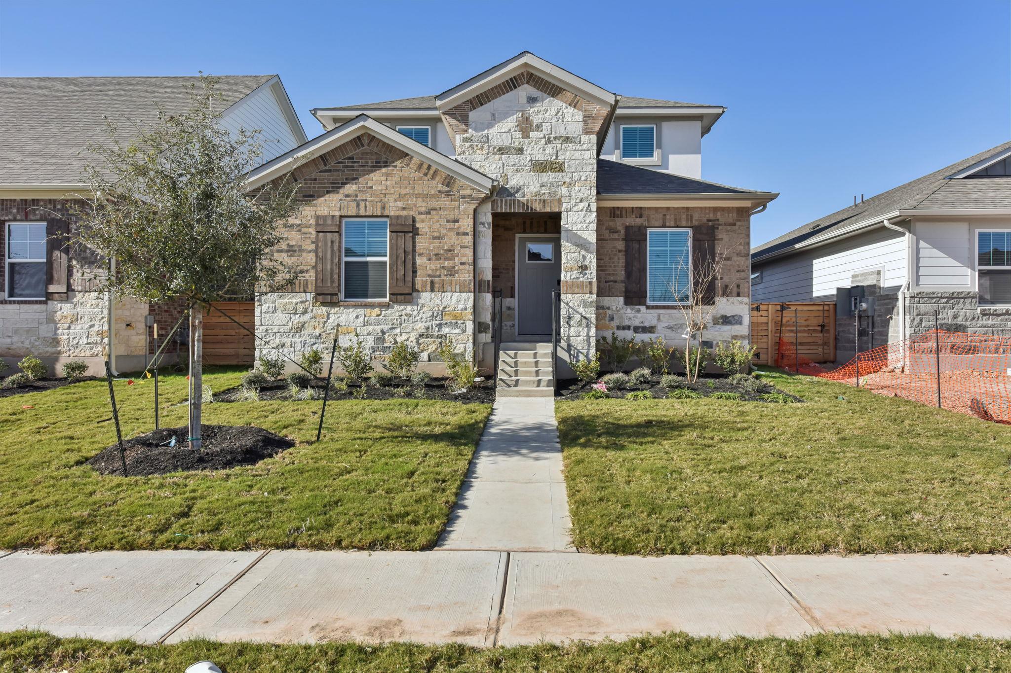 109 Maple Hedge Rd, Hutto, TX 78634