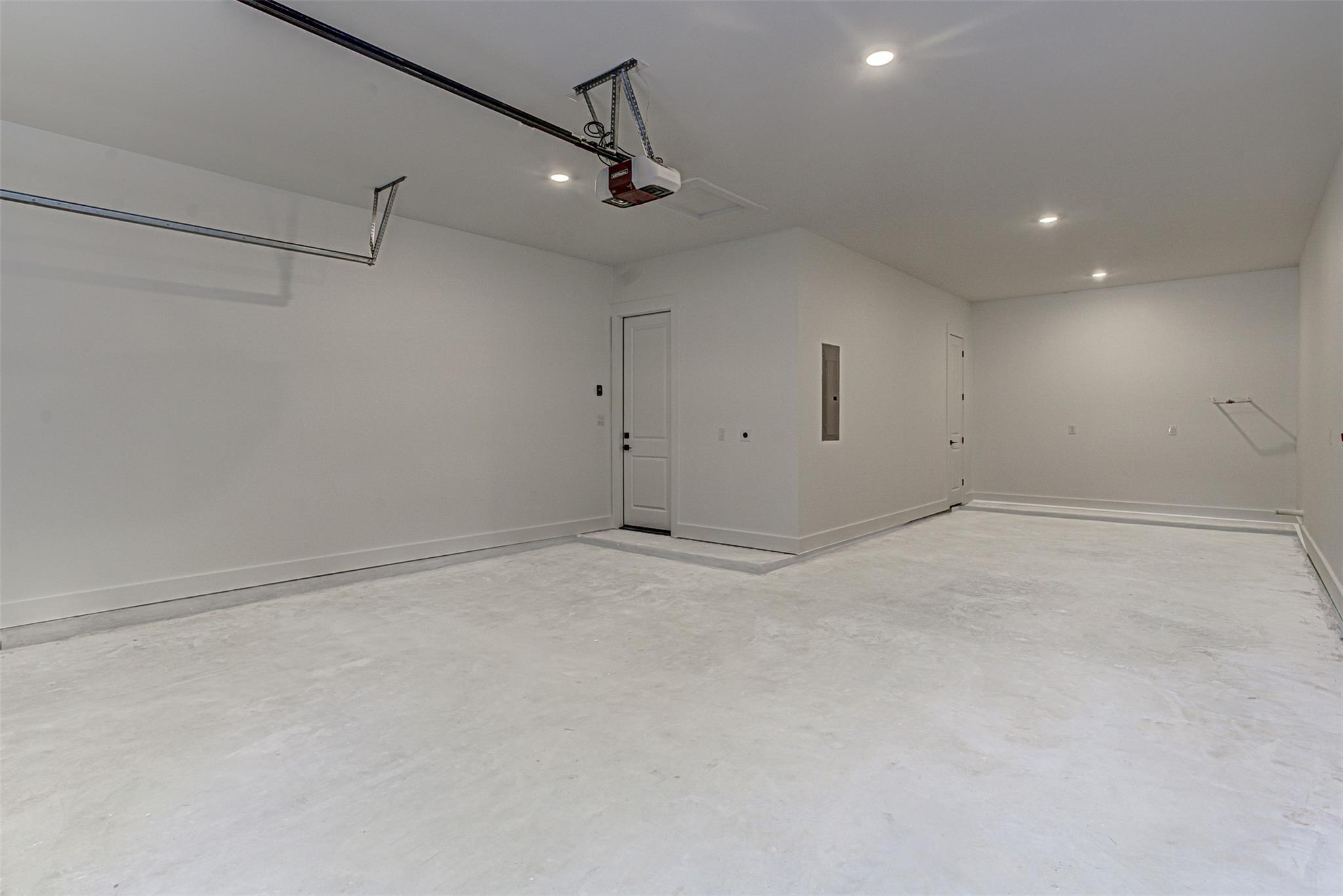 128 Nugget Ln, Bastrop, TX 78602