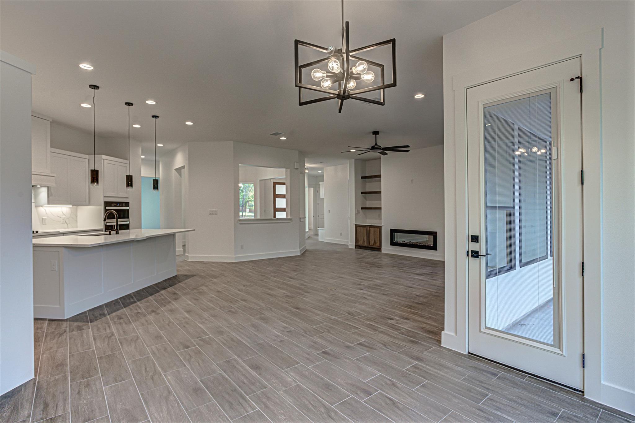 128 Nugget Ln, Bastrop, TX 78602