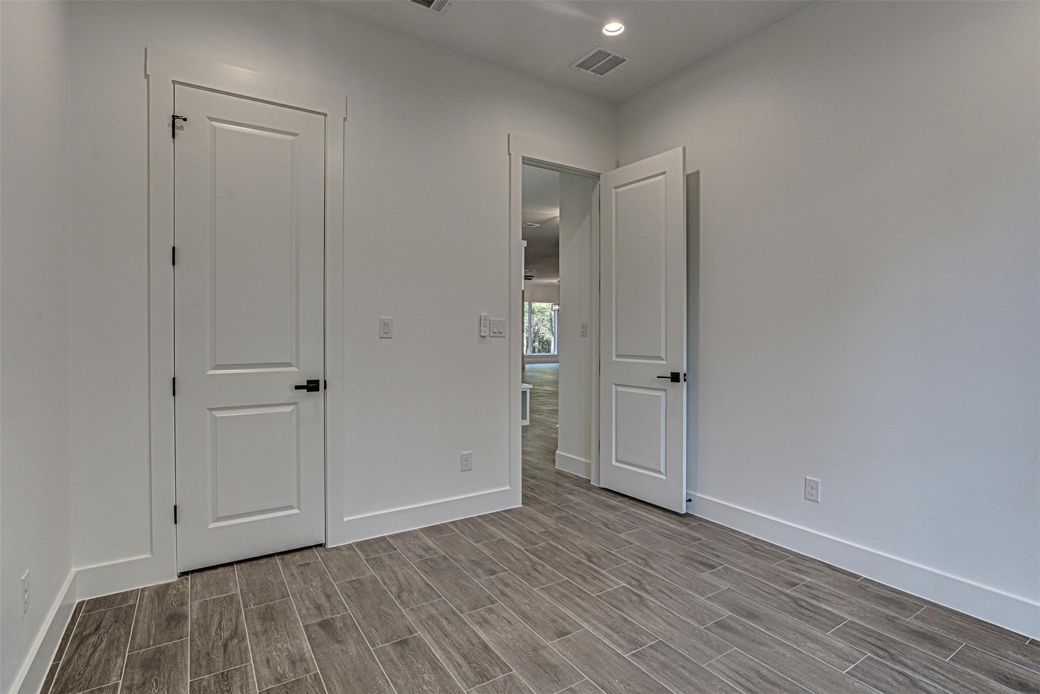 128 Nugget Ln, Bastrop, TX 78602