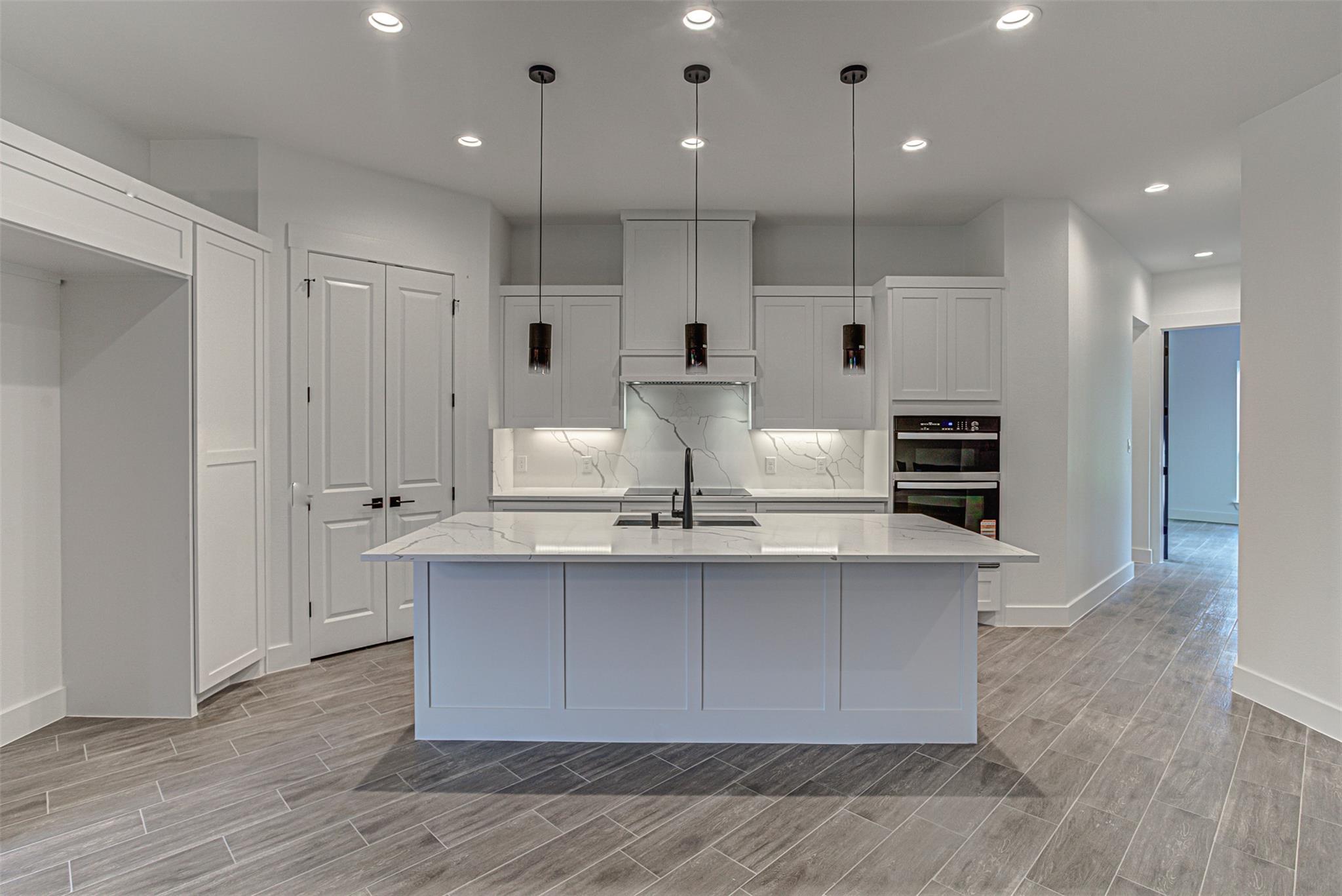 128 Nugget Ln, Bastrop, TX 78602