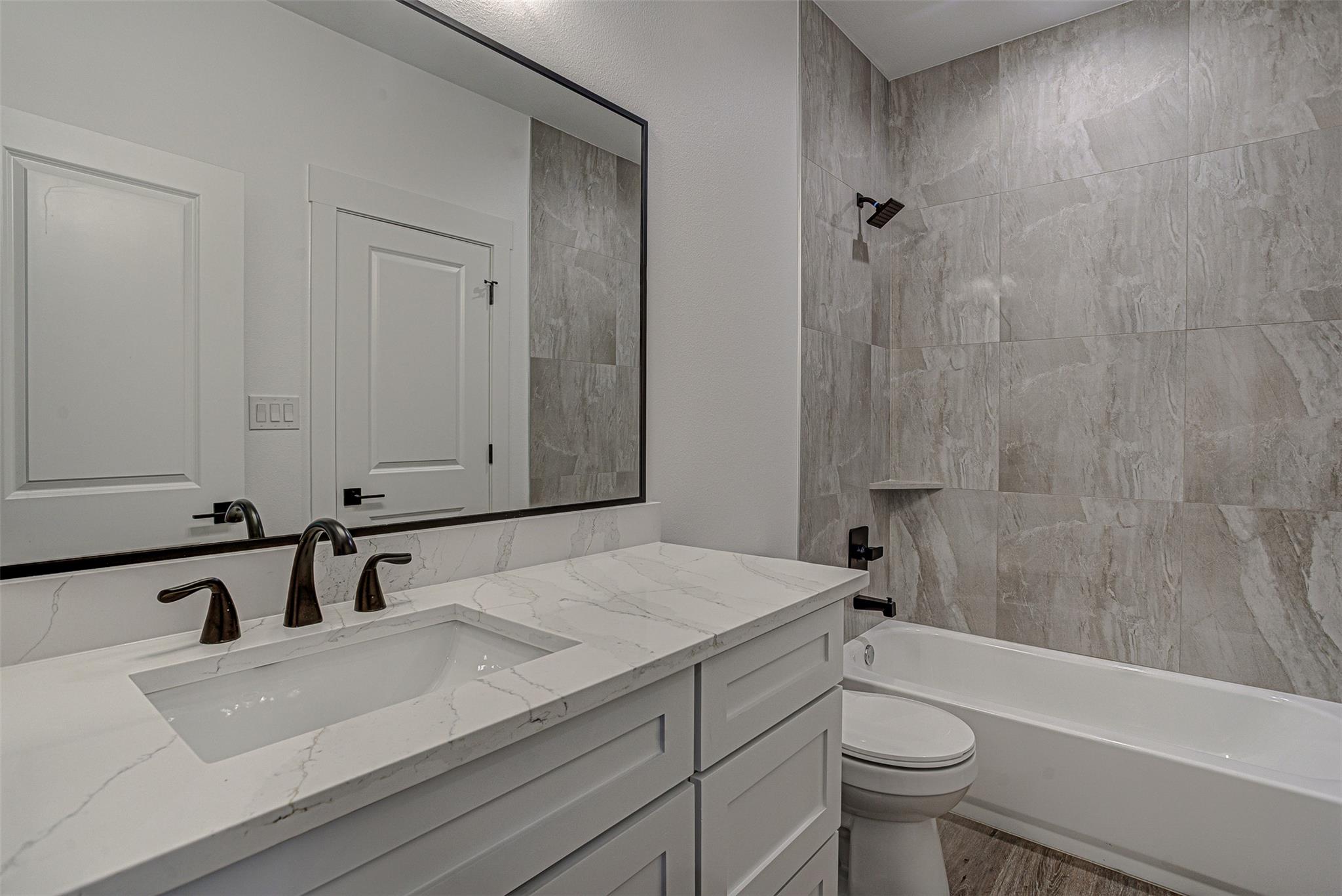 128 Nugget Ln, Bastrop, TX 78602