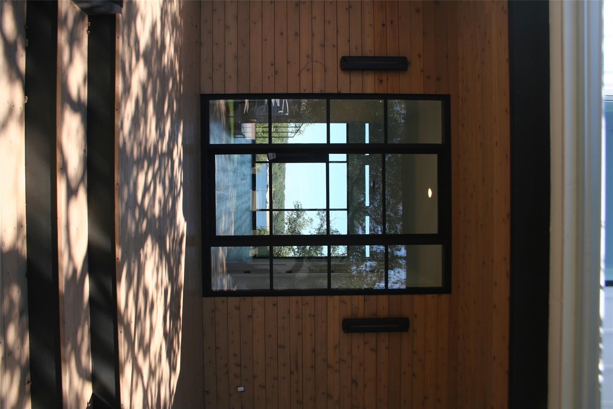 909 Cat Hollow Club Dr, Spicewood, TX 78669