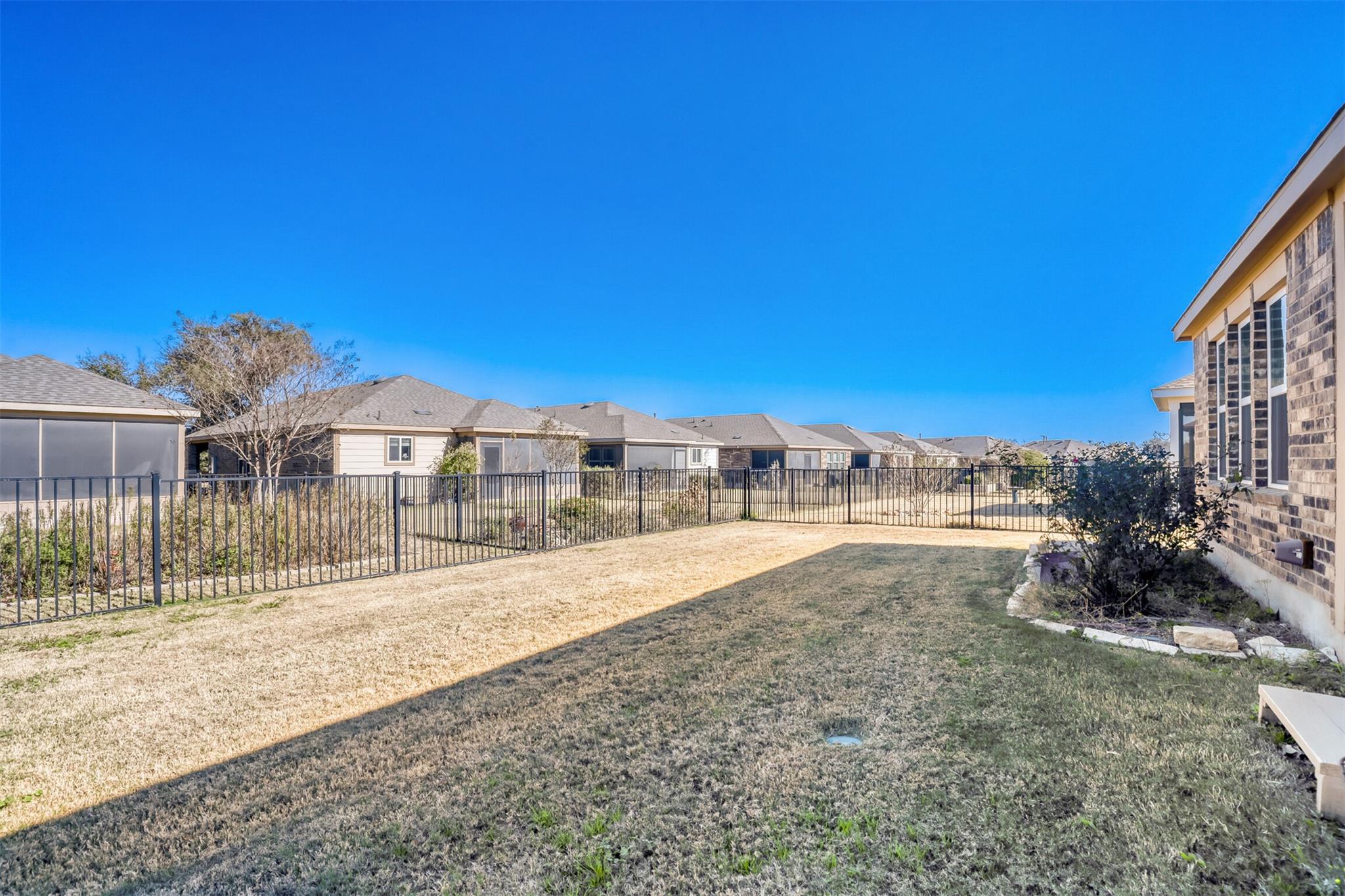 217 Comal Ln, Georgetown, TX 78633