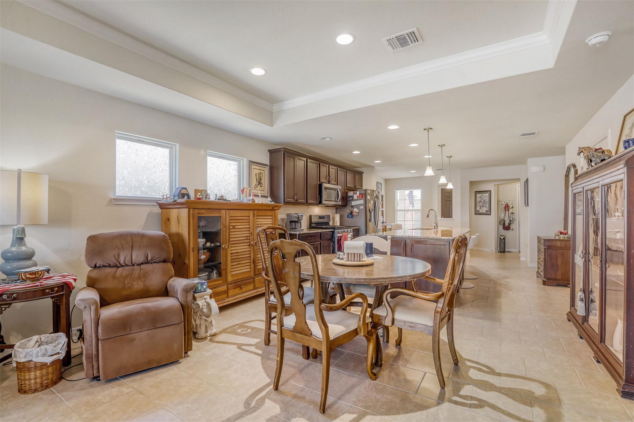 217 Comal Ln, Georgetown, TX 78633