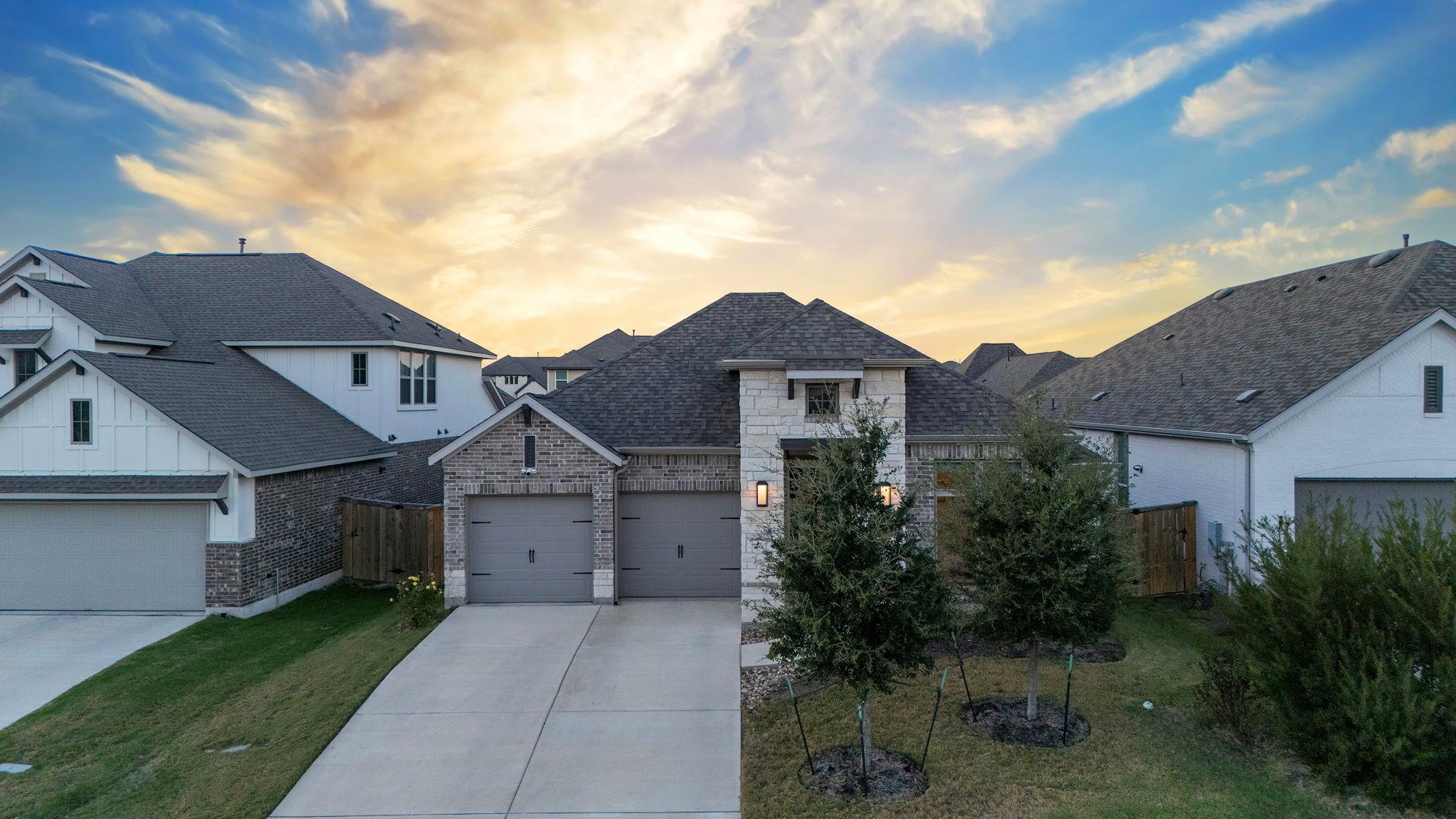 1909 Sir Nathaniel Ln, Leander, TX 78641