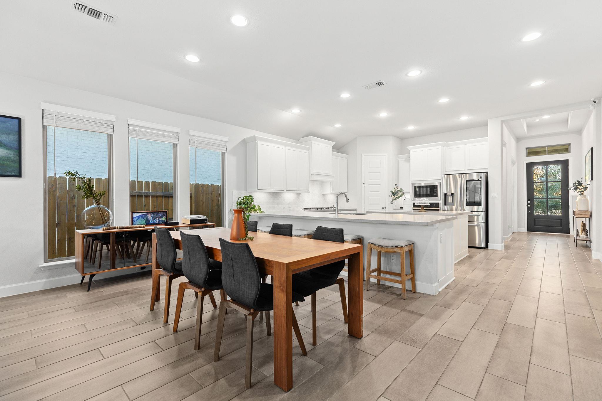 1909 Sir Nathaniel Ln, Leander, TX 78641